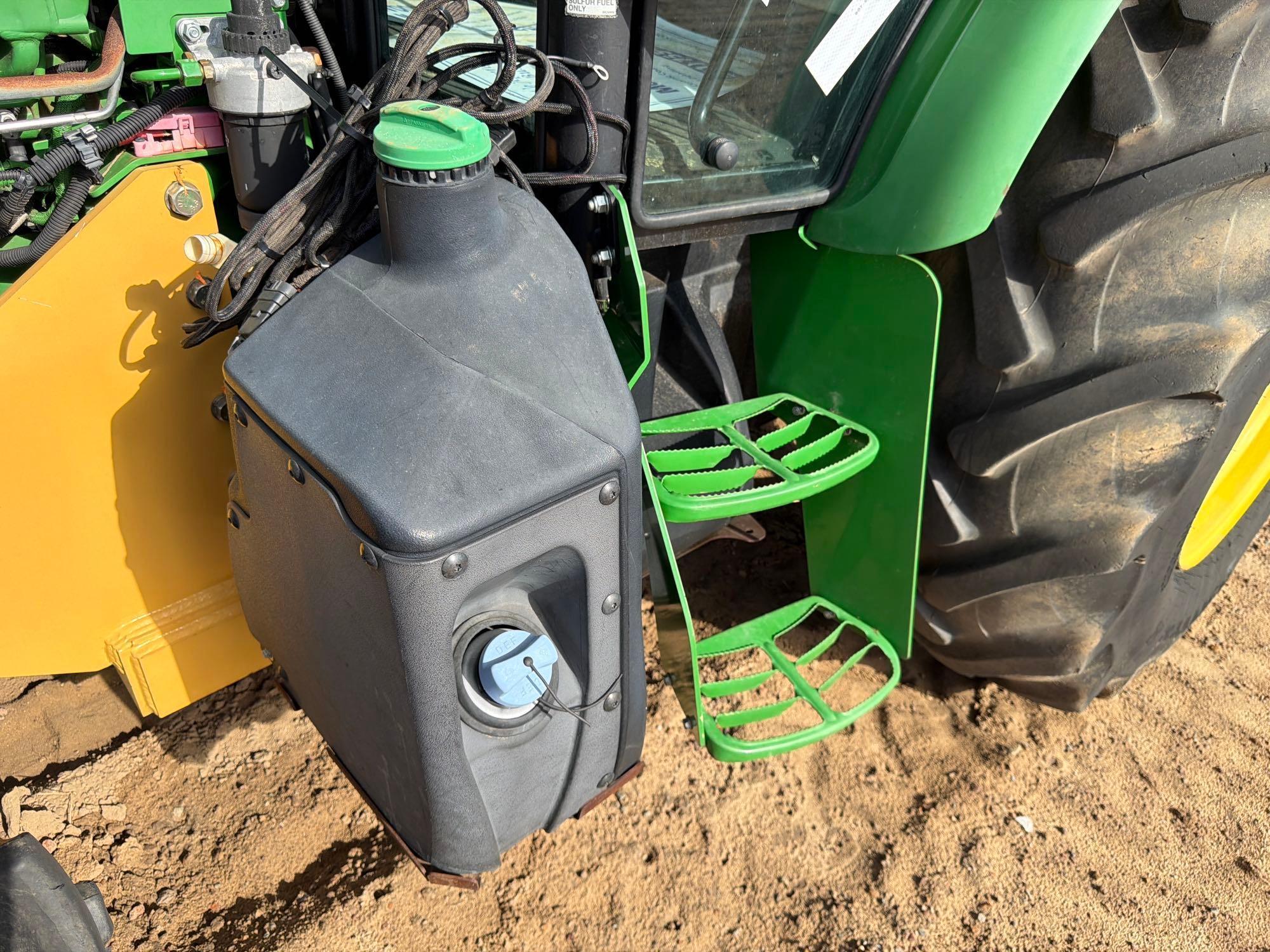 John Deere 5100E