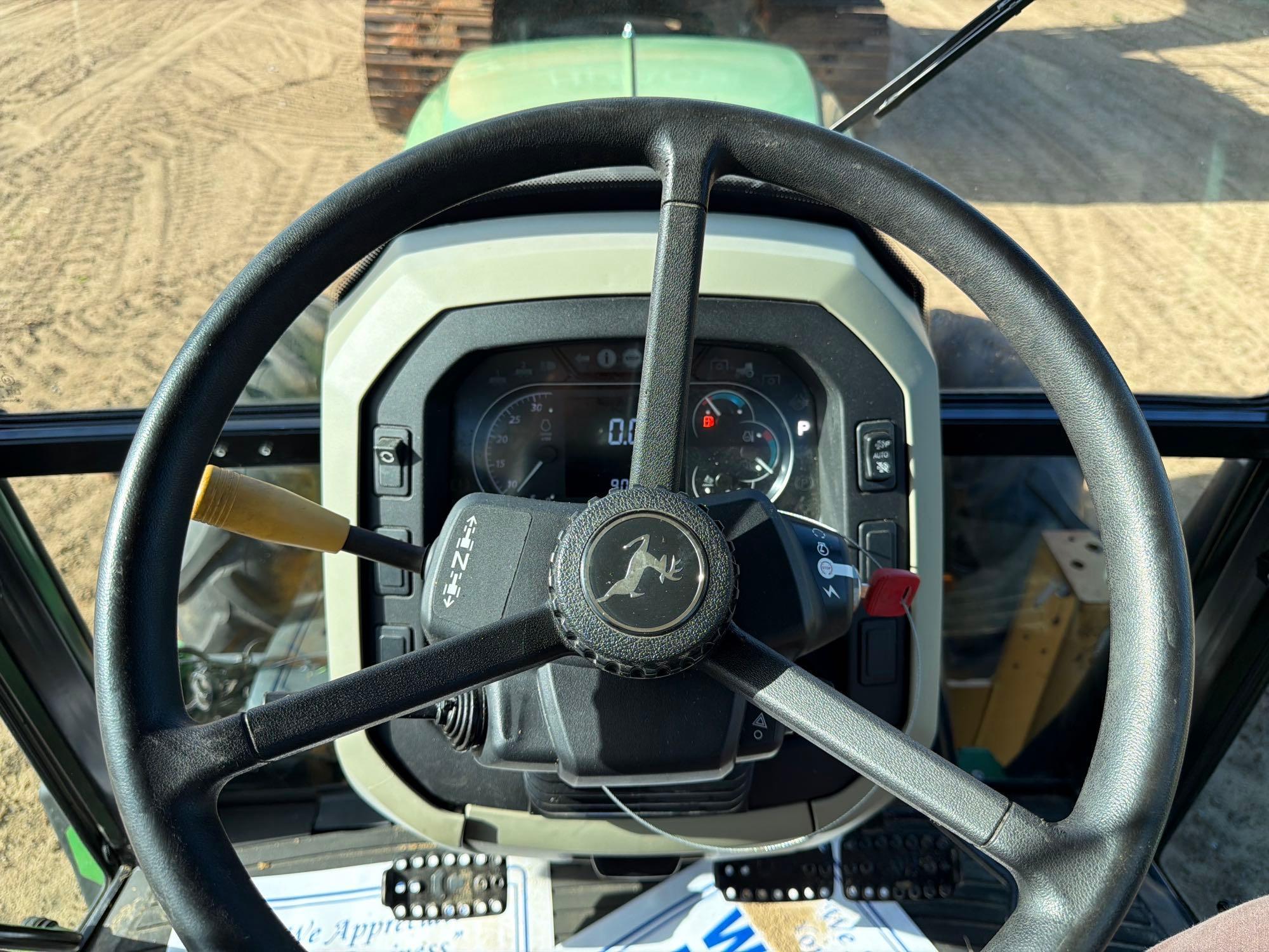 John Deere 5100E