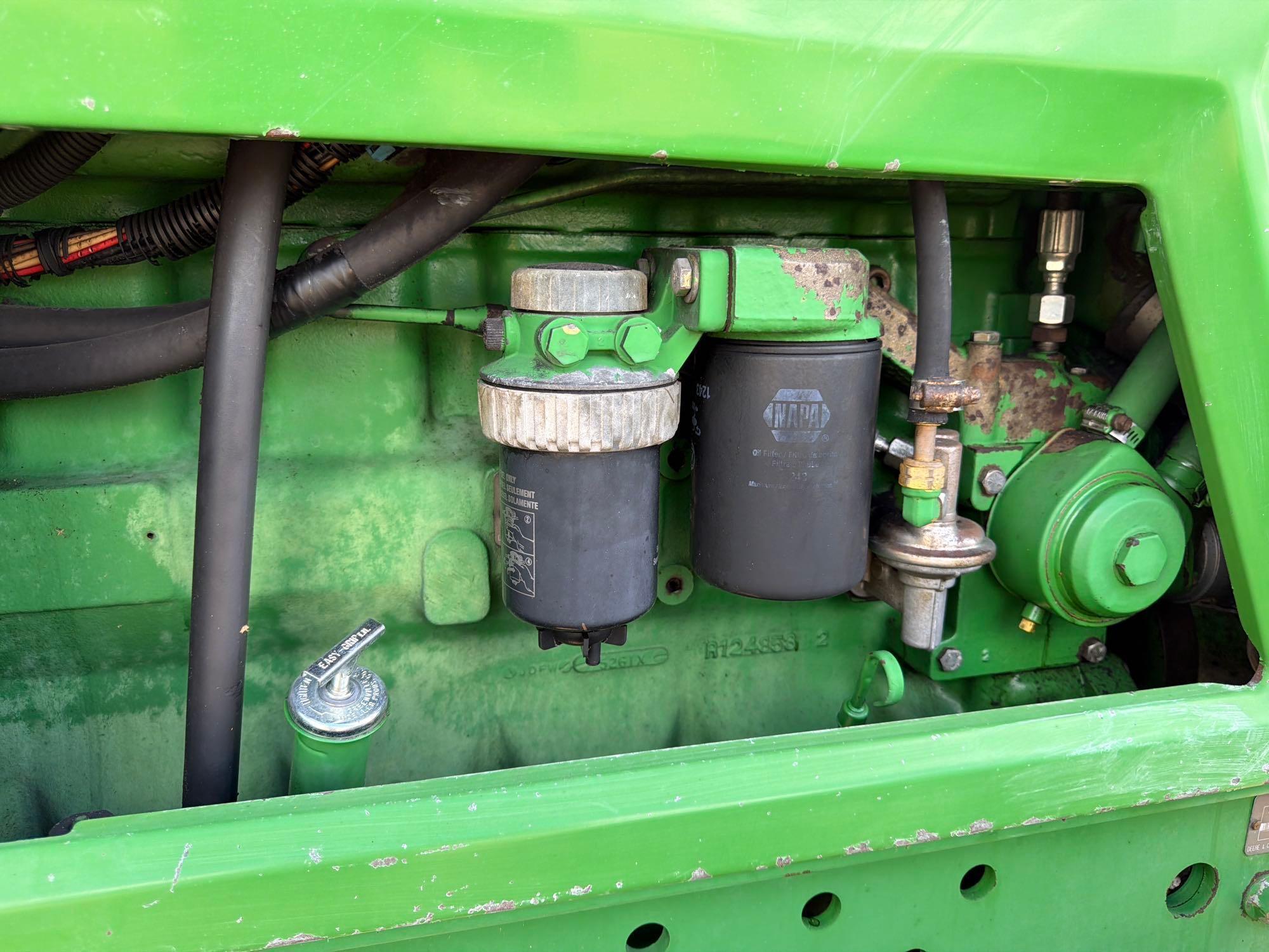 John Deere 7400