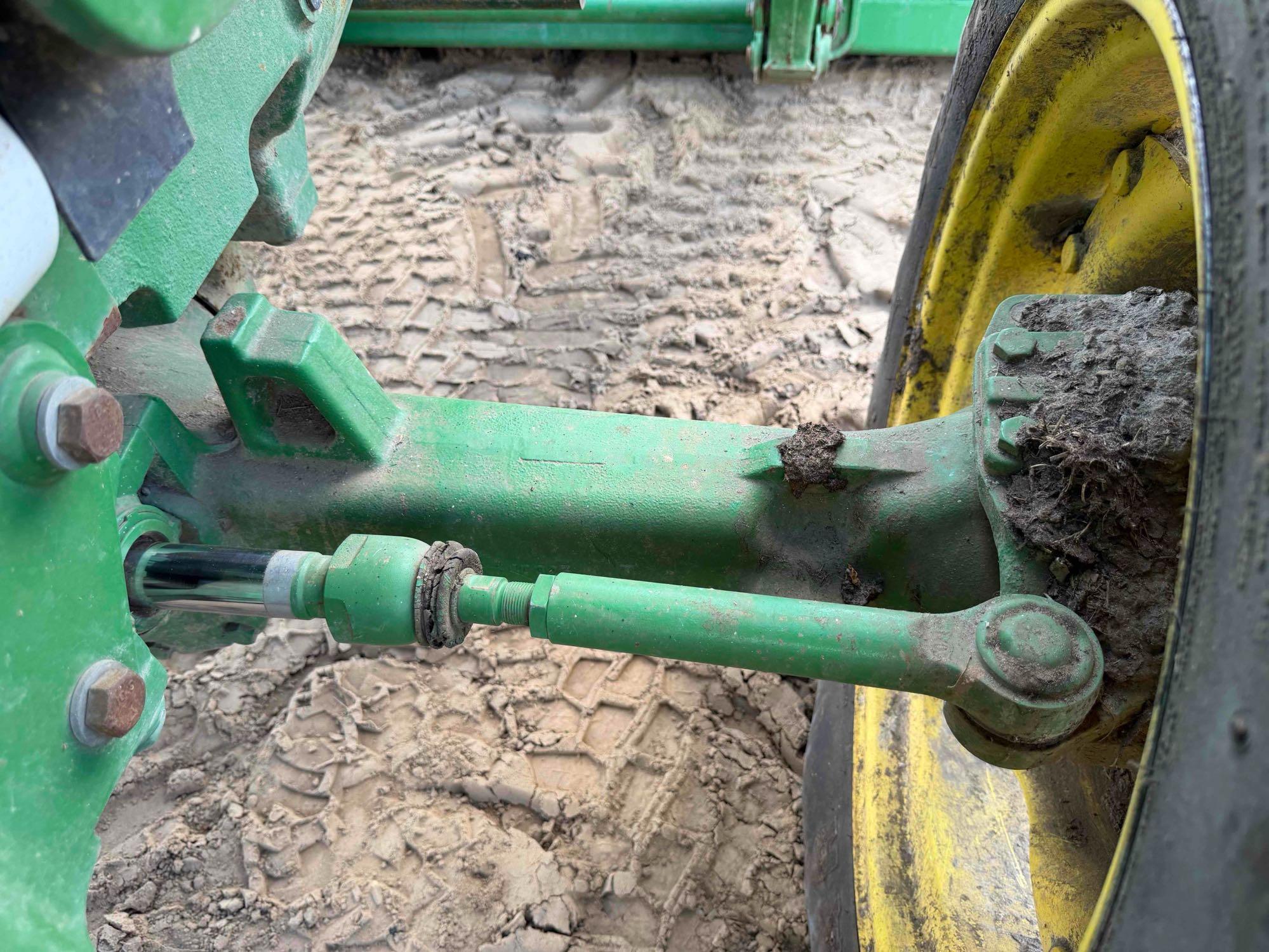 John Deere 5070