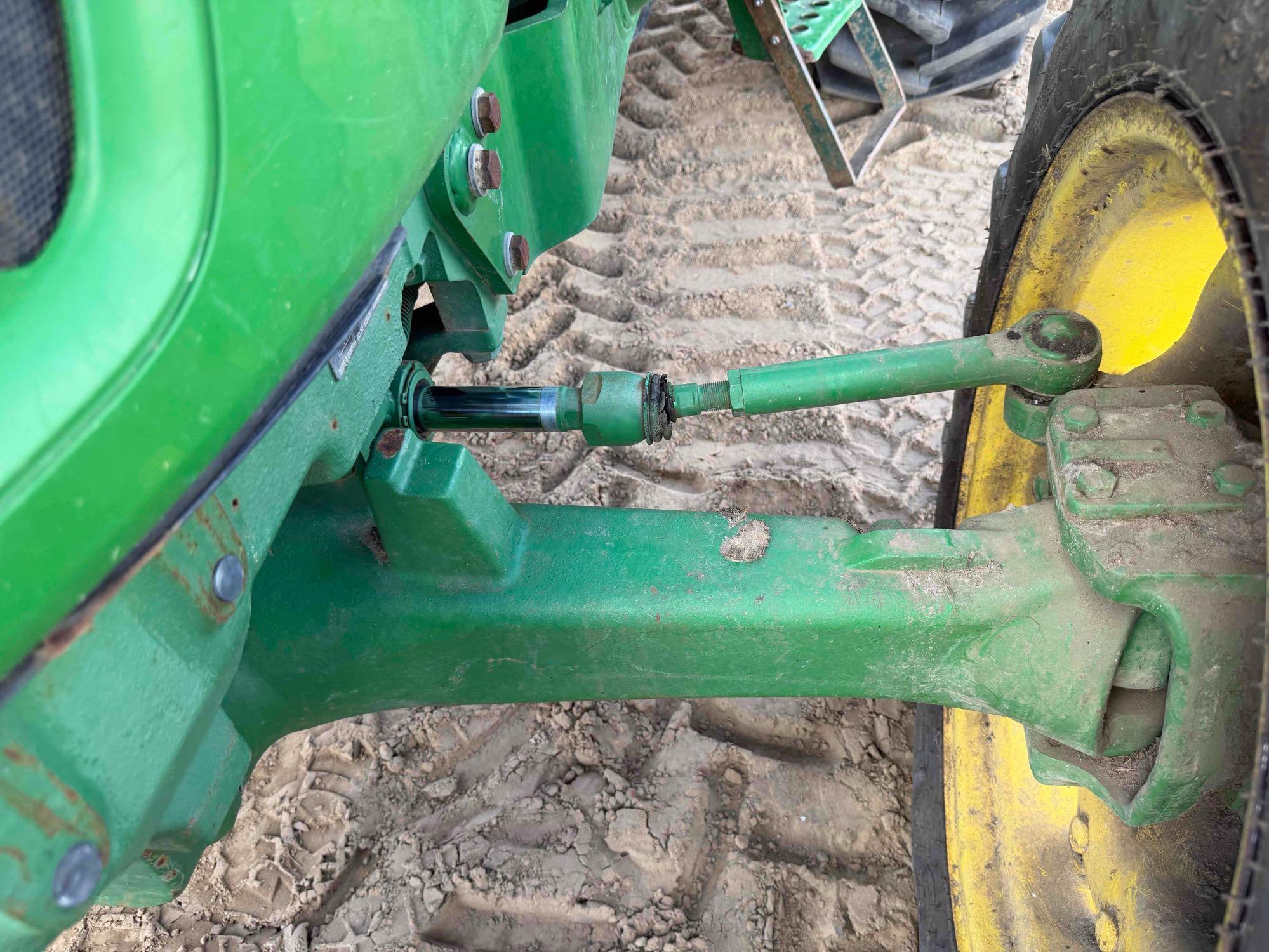 John Deere 5070