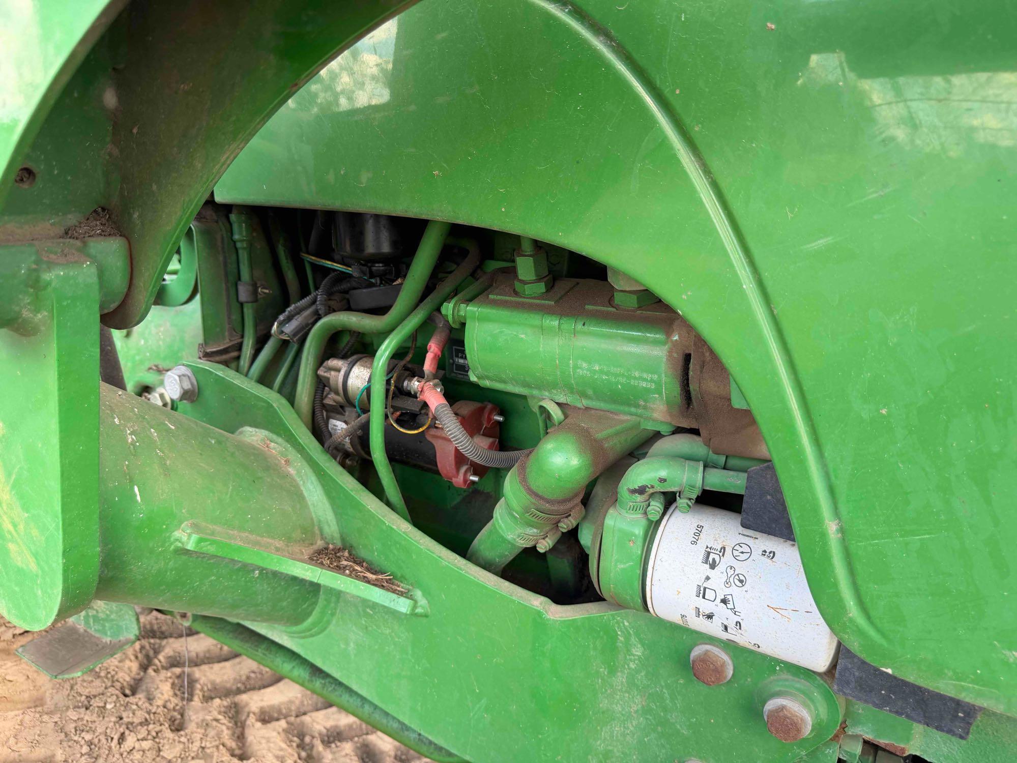 John Deere 5070