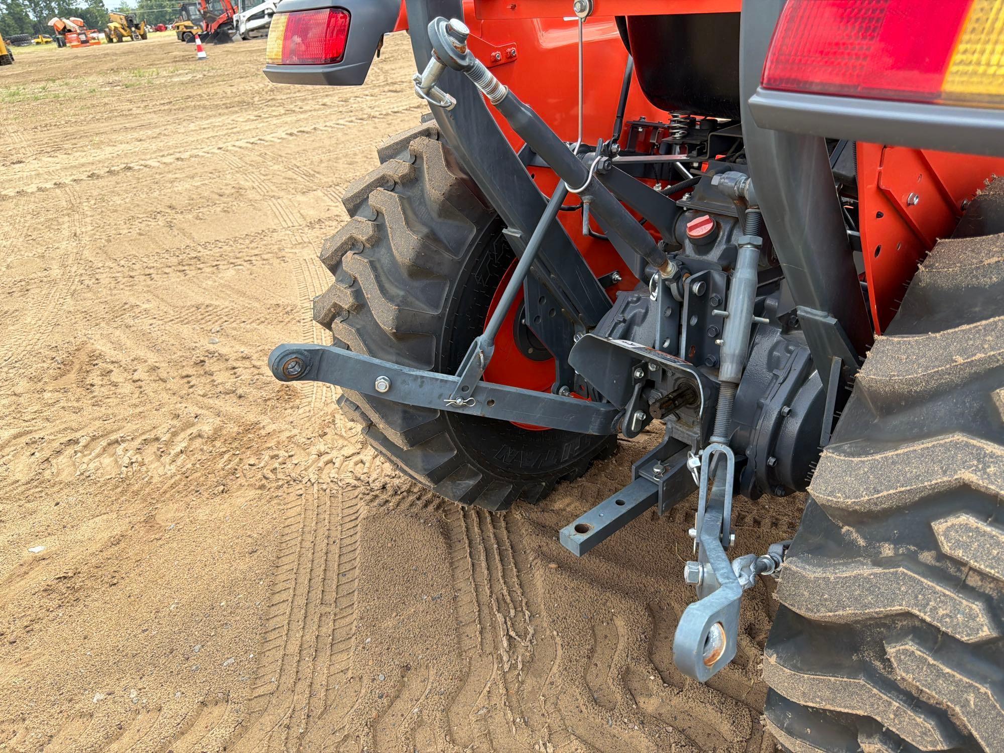 2025 Kubota L2501