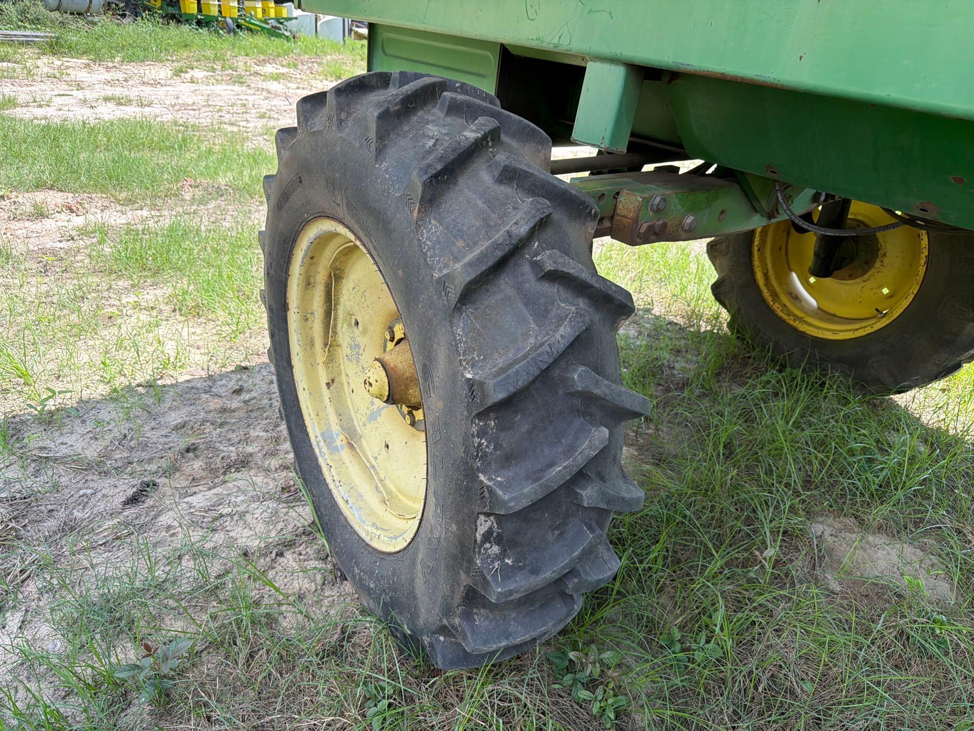 John Deere 9965