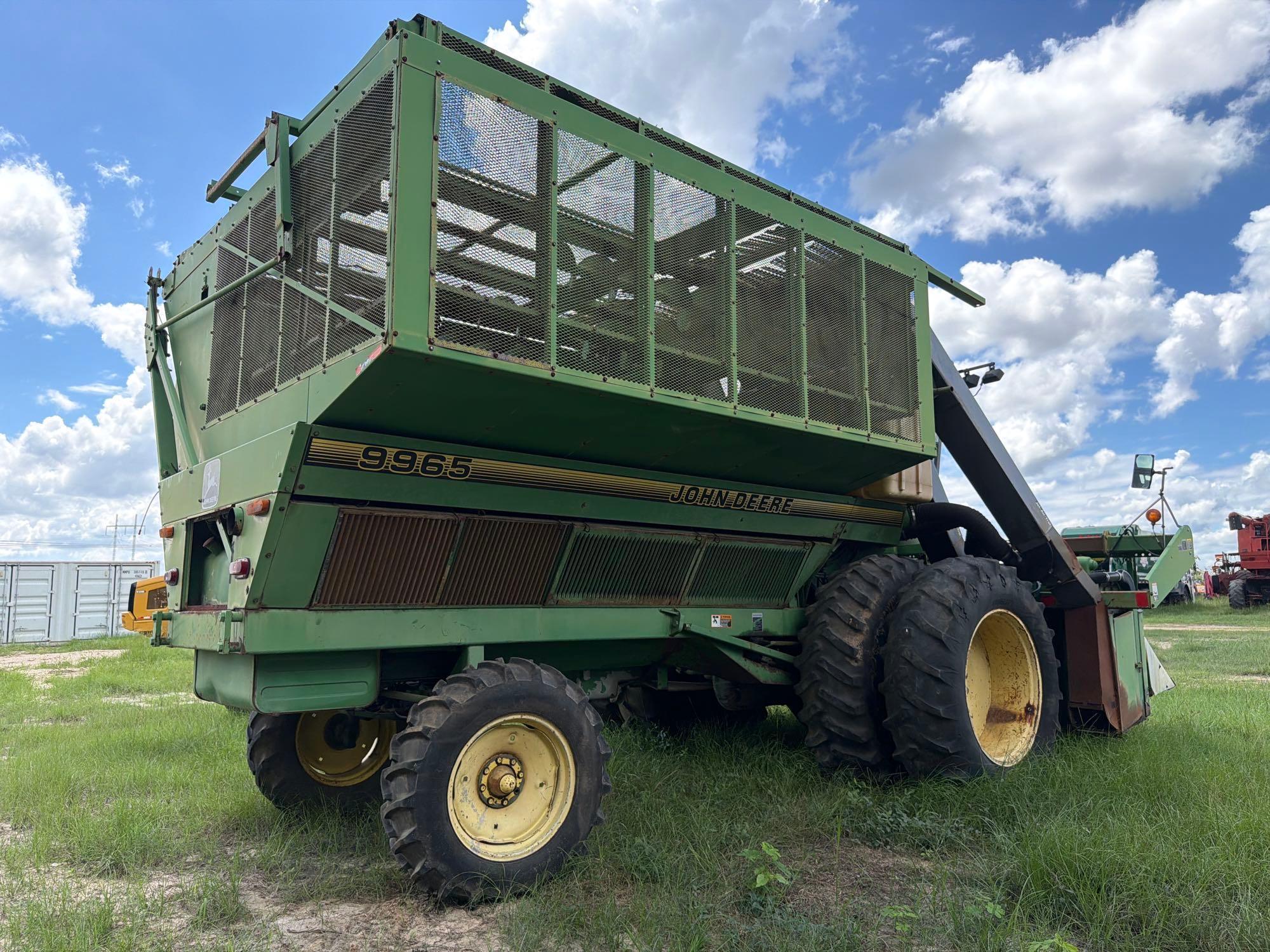 John Deere 9965