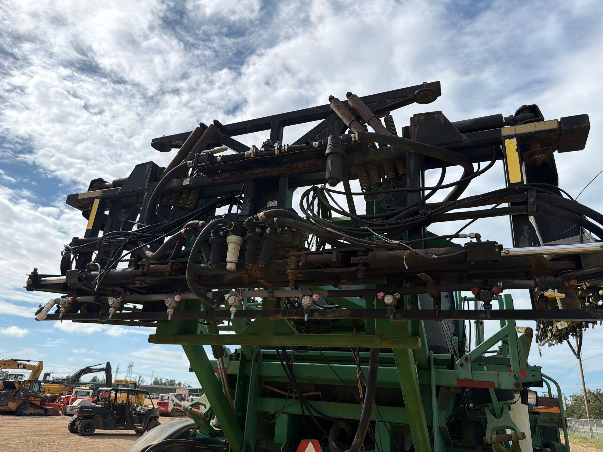 John Deere 4700