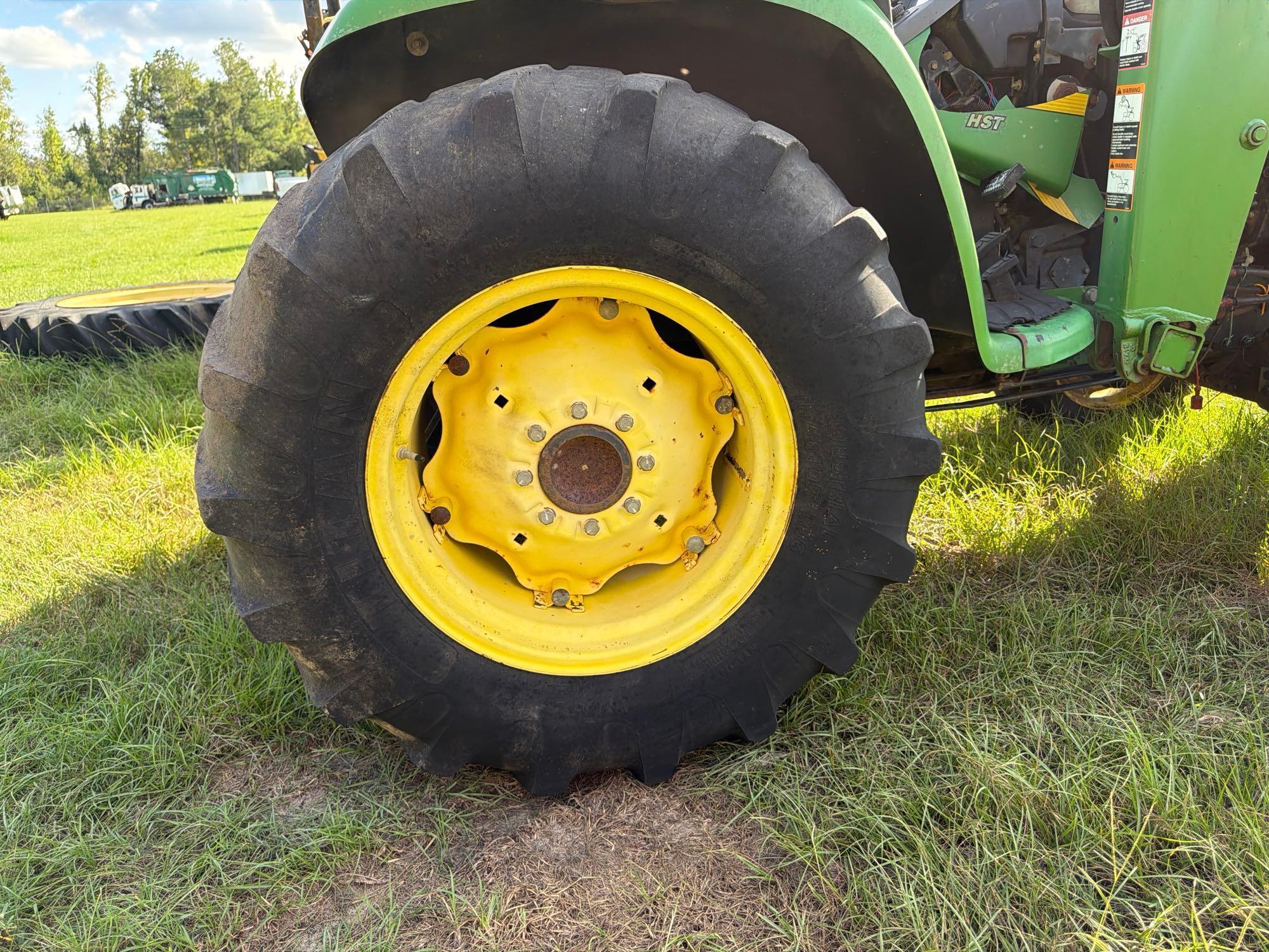 John Deere 4600