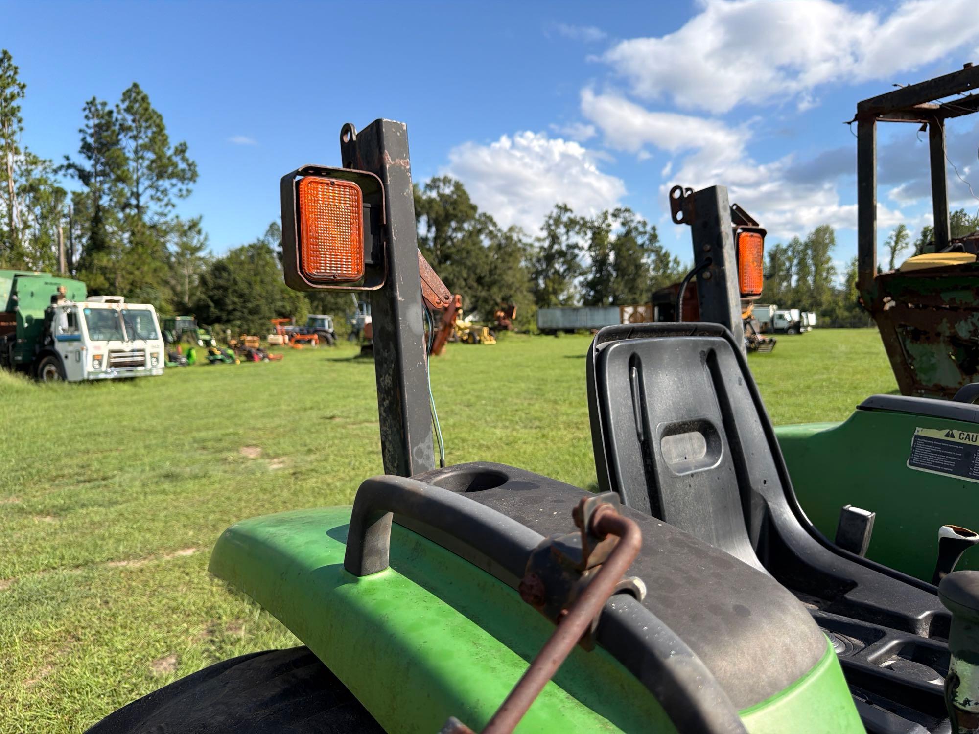 John Deere 4600