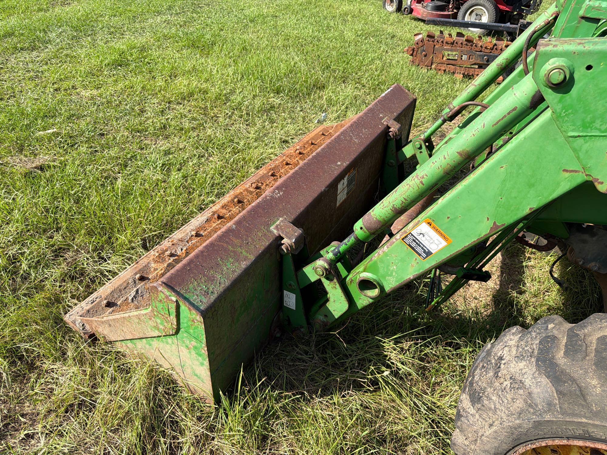 John Deere 4600