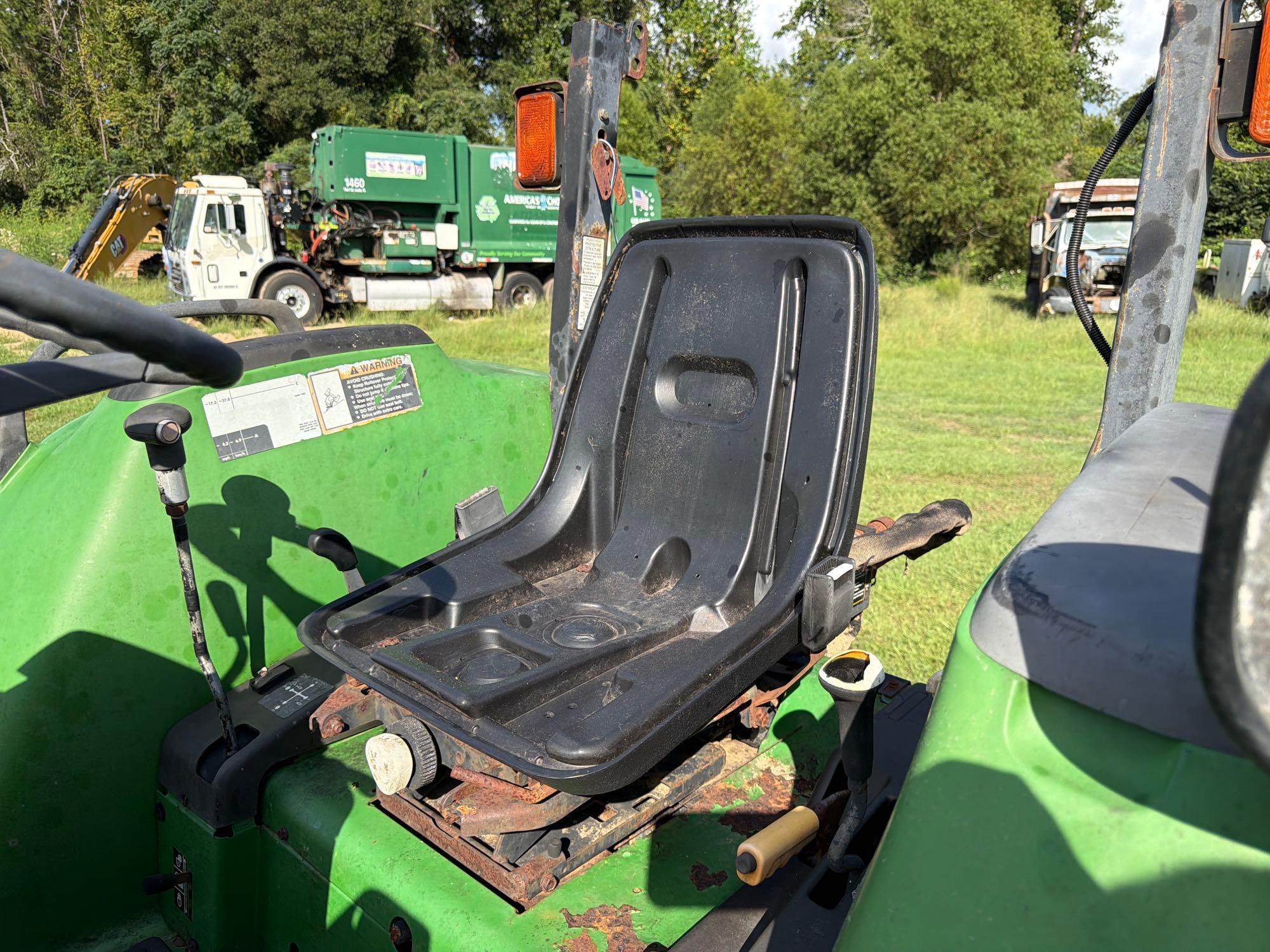 John Deere 4600
