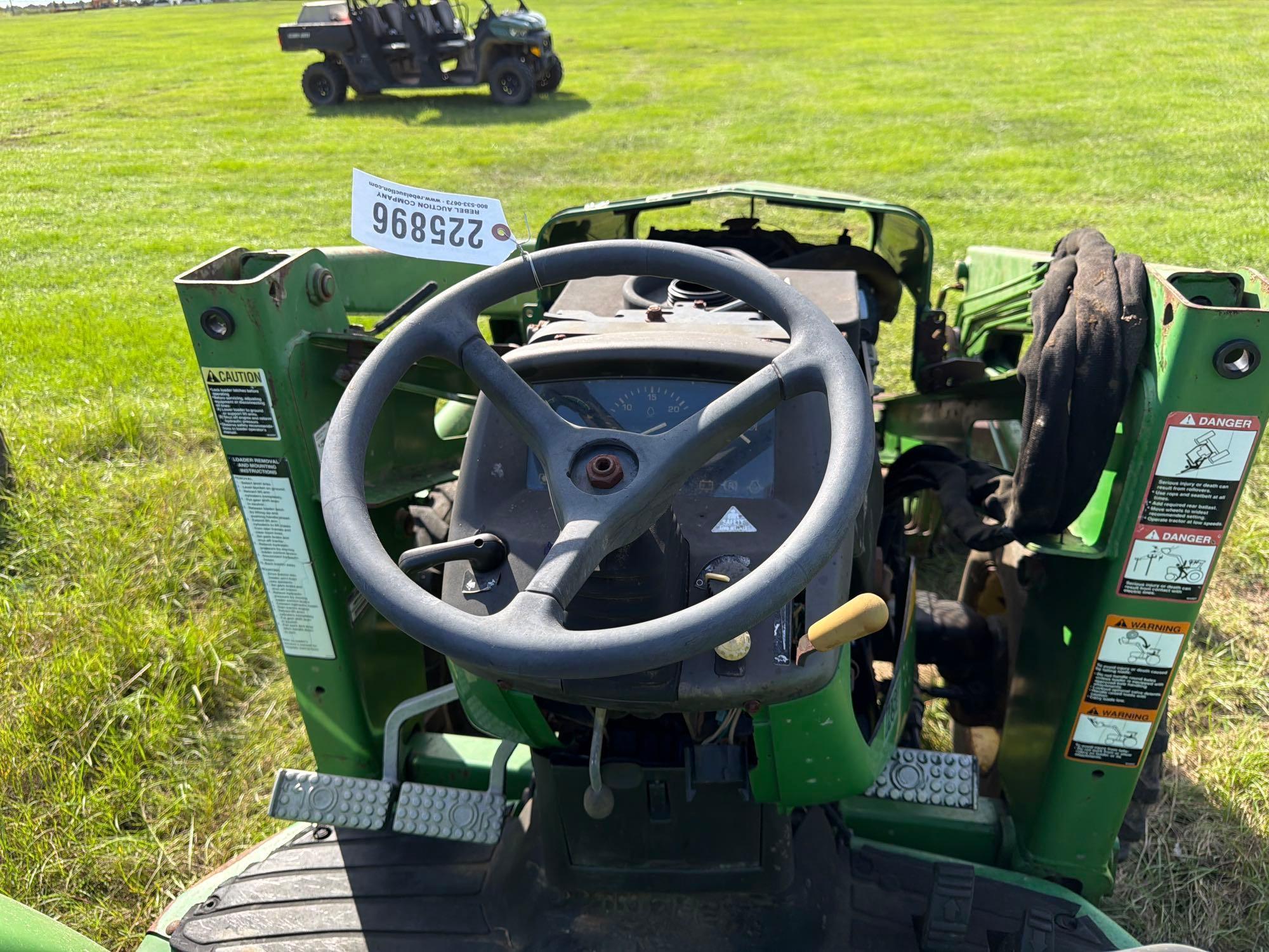 John Deere 4600
