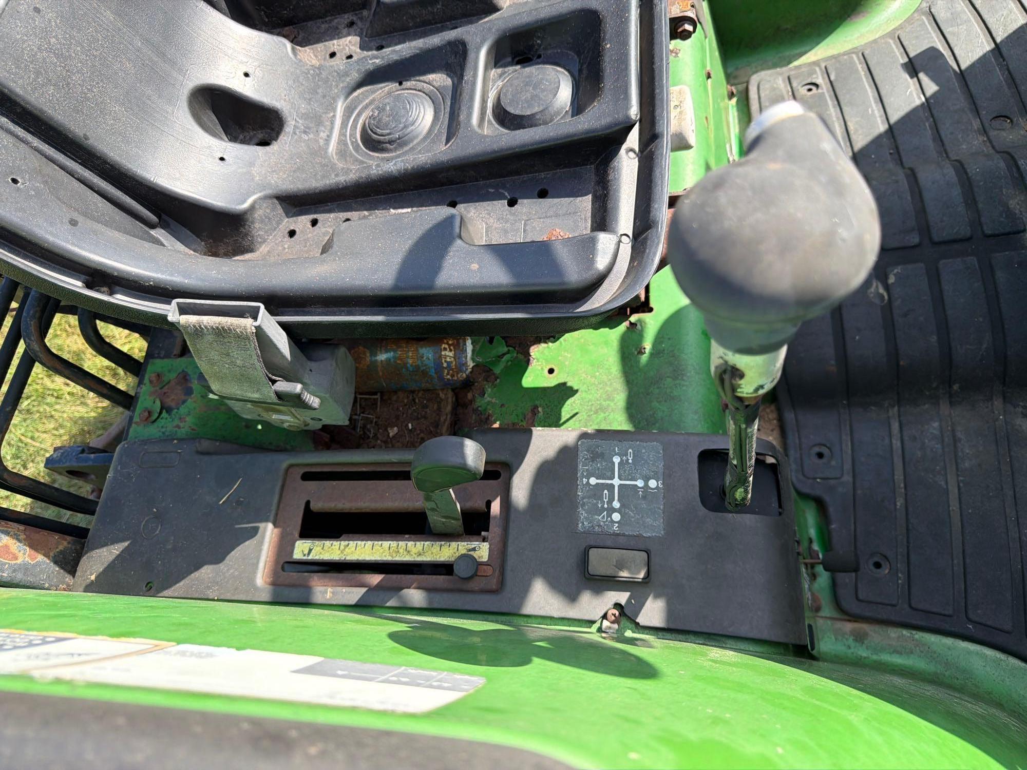 John Deere 4600