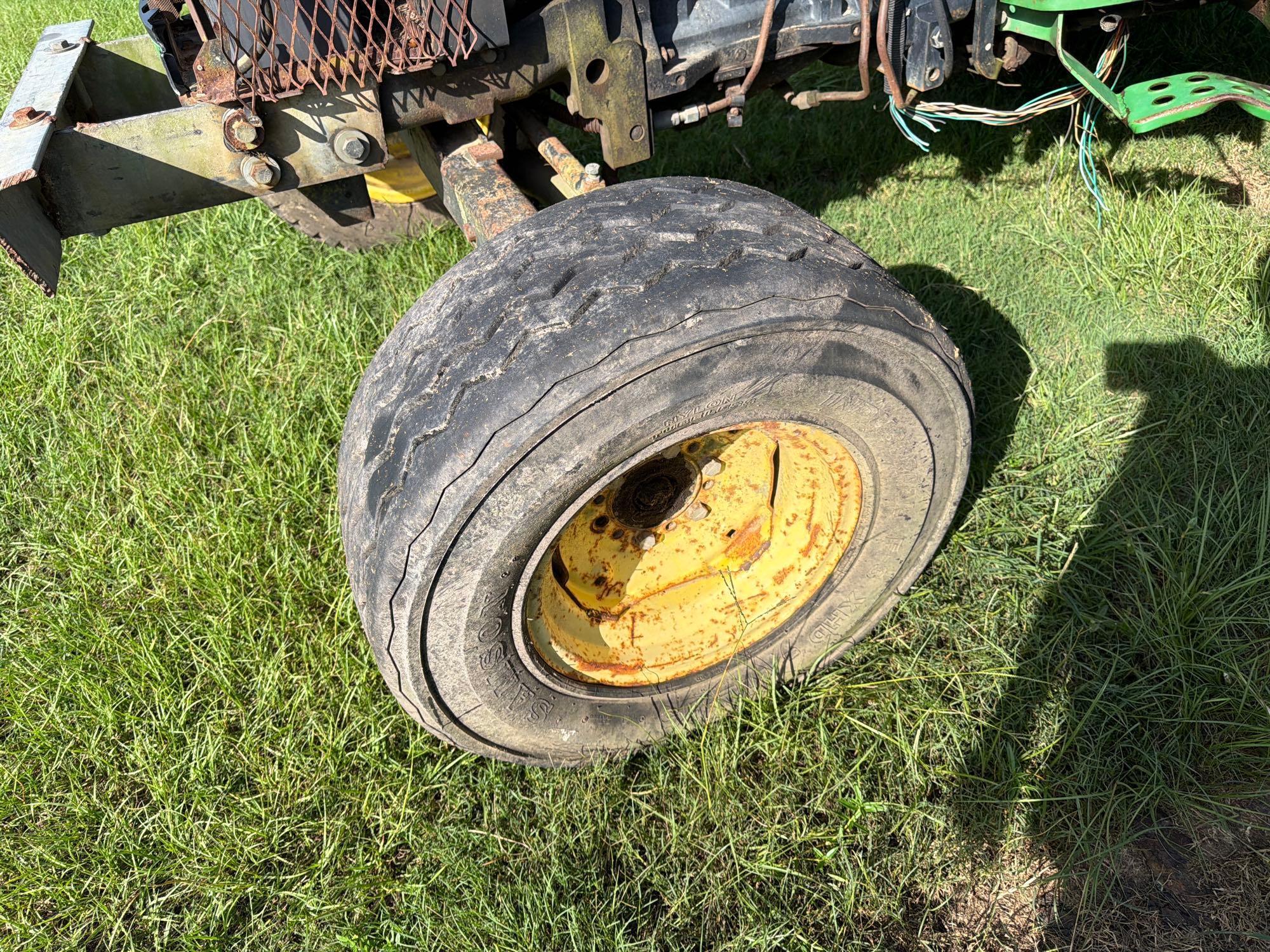 John Deere 5150