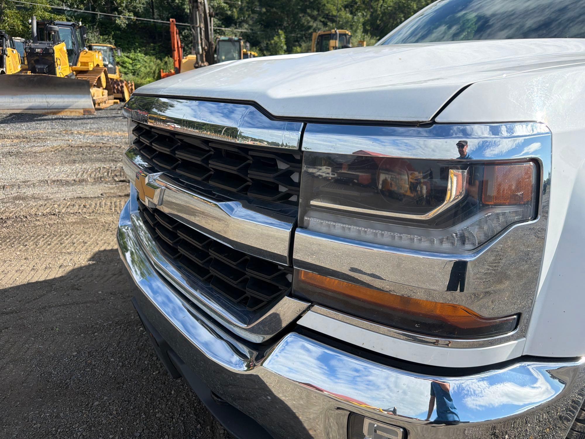 Chevrolet SILVERADO