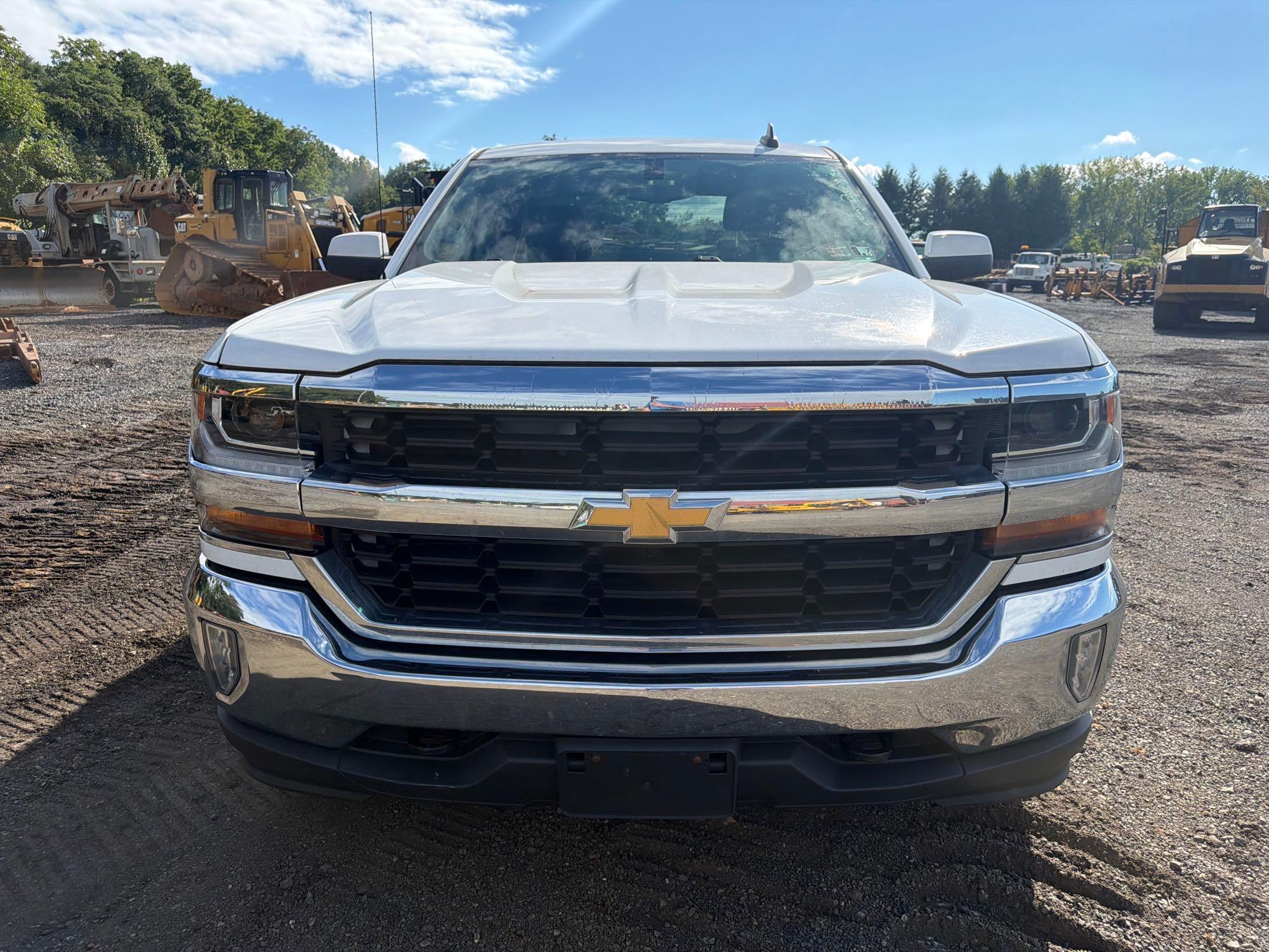 Chevrolet SILVERADO