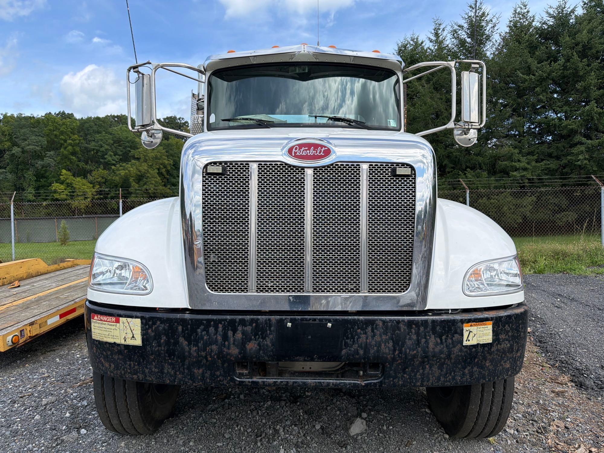 2016 Peterbilt 337