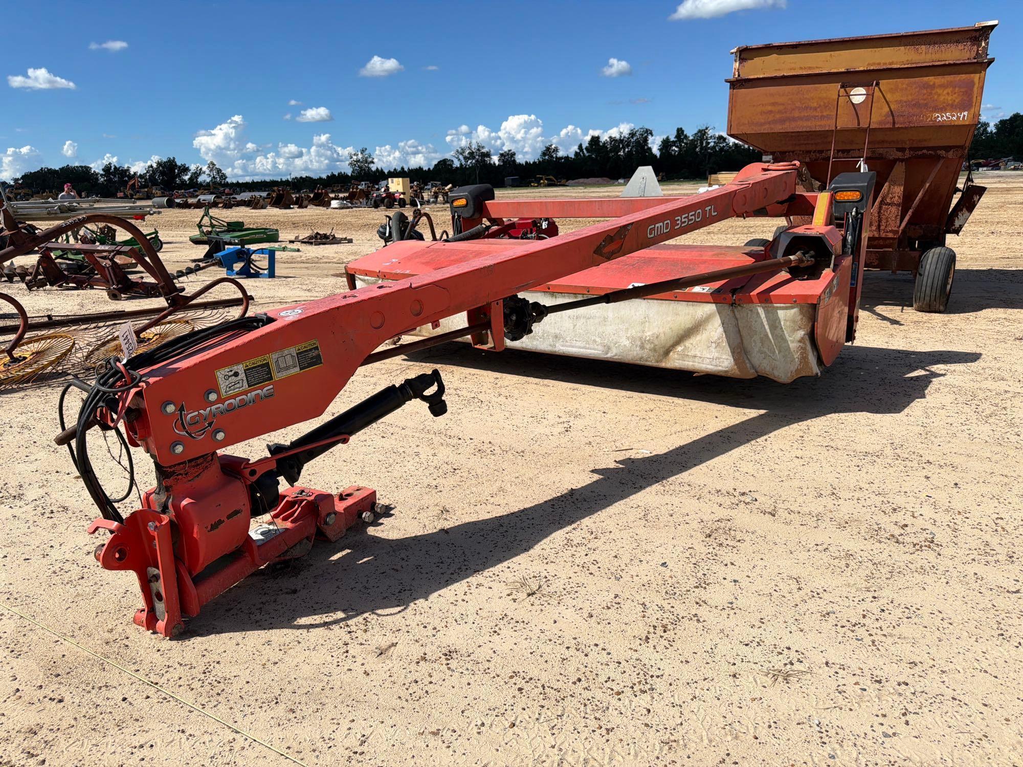 Kuhn 3550