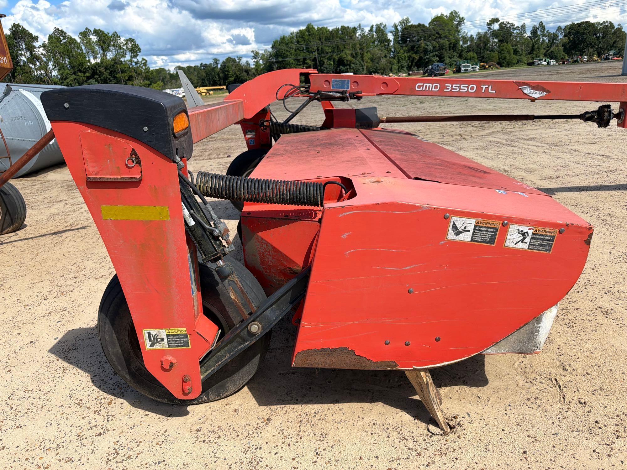 Kuhn 3550