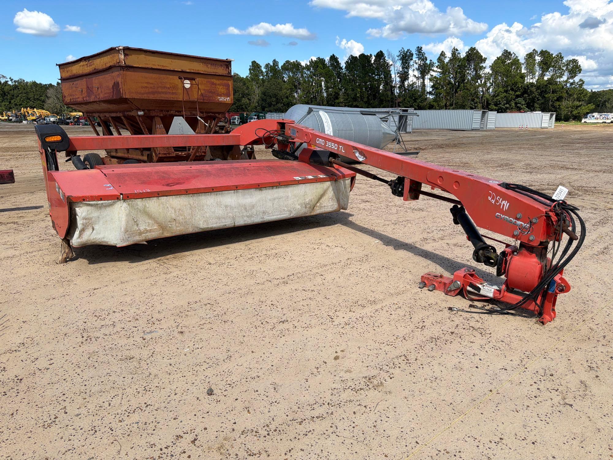 Kuhn 3550
