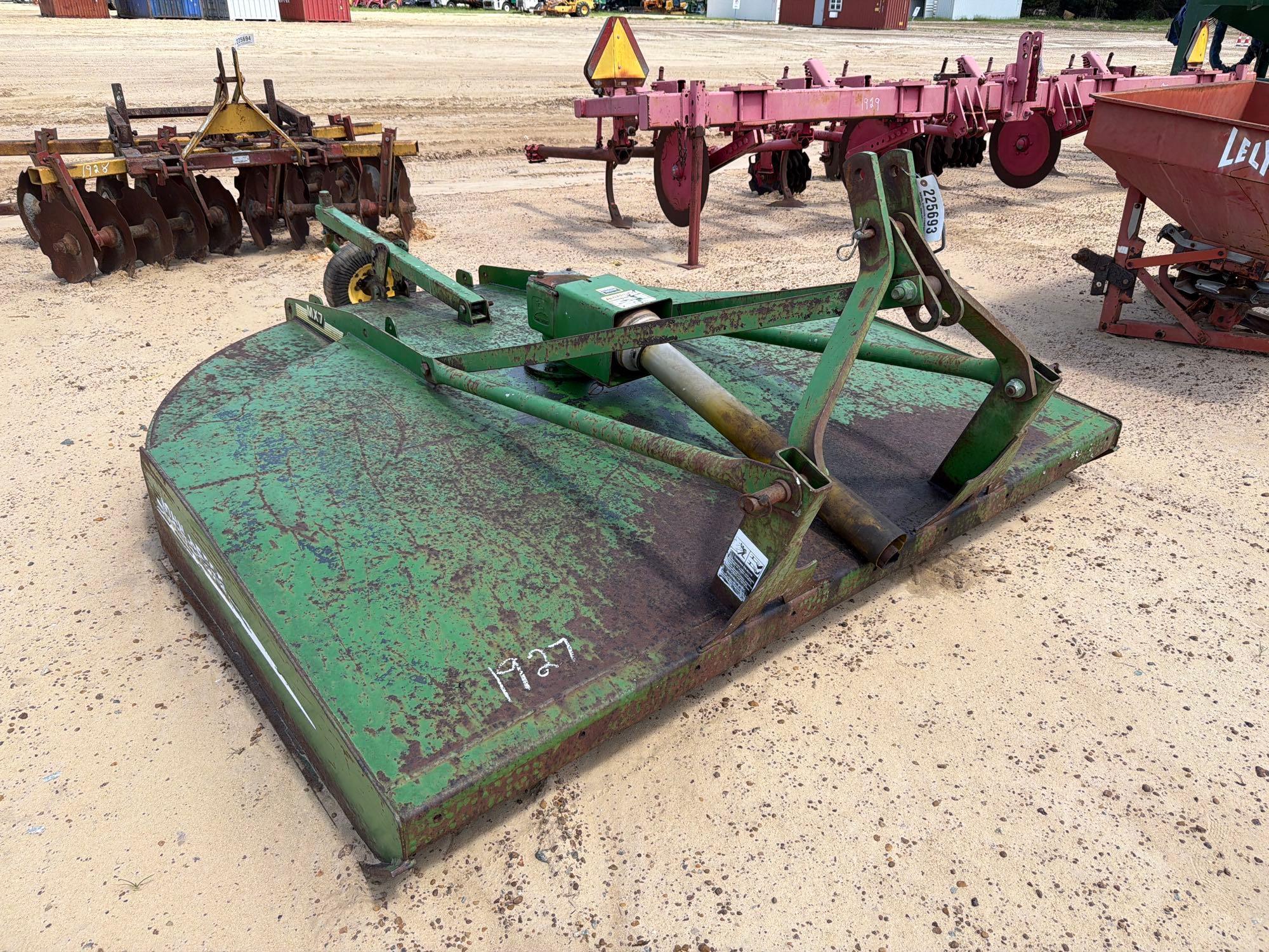 John Deere MX7