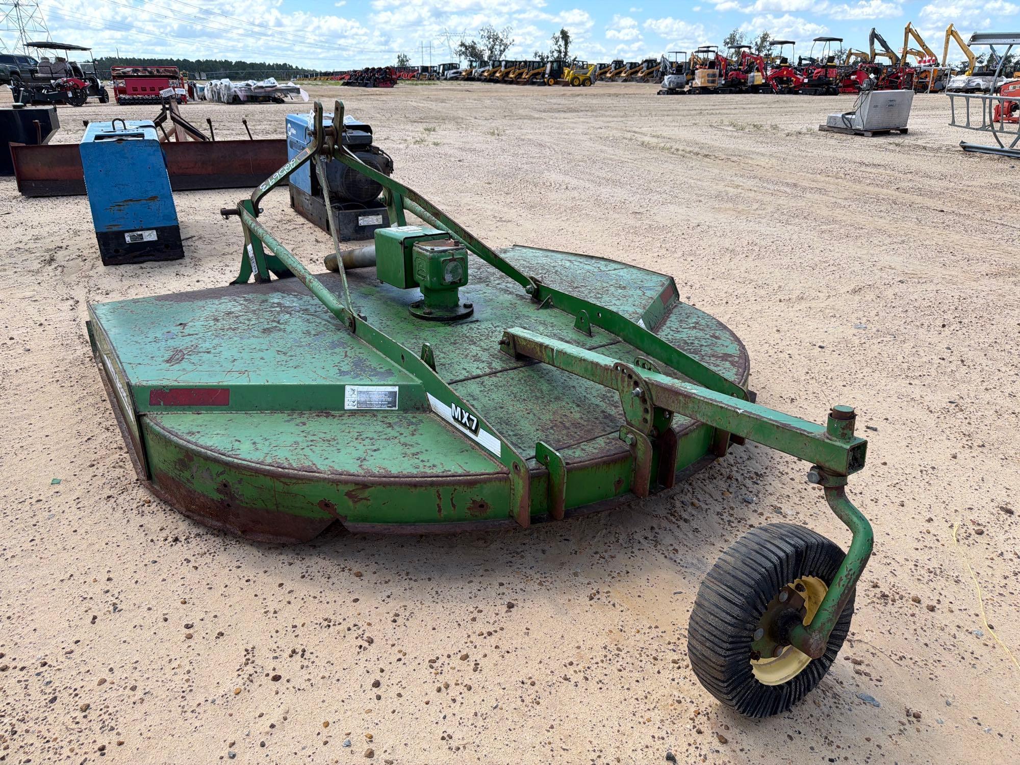 John Deere MX7