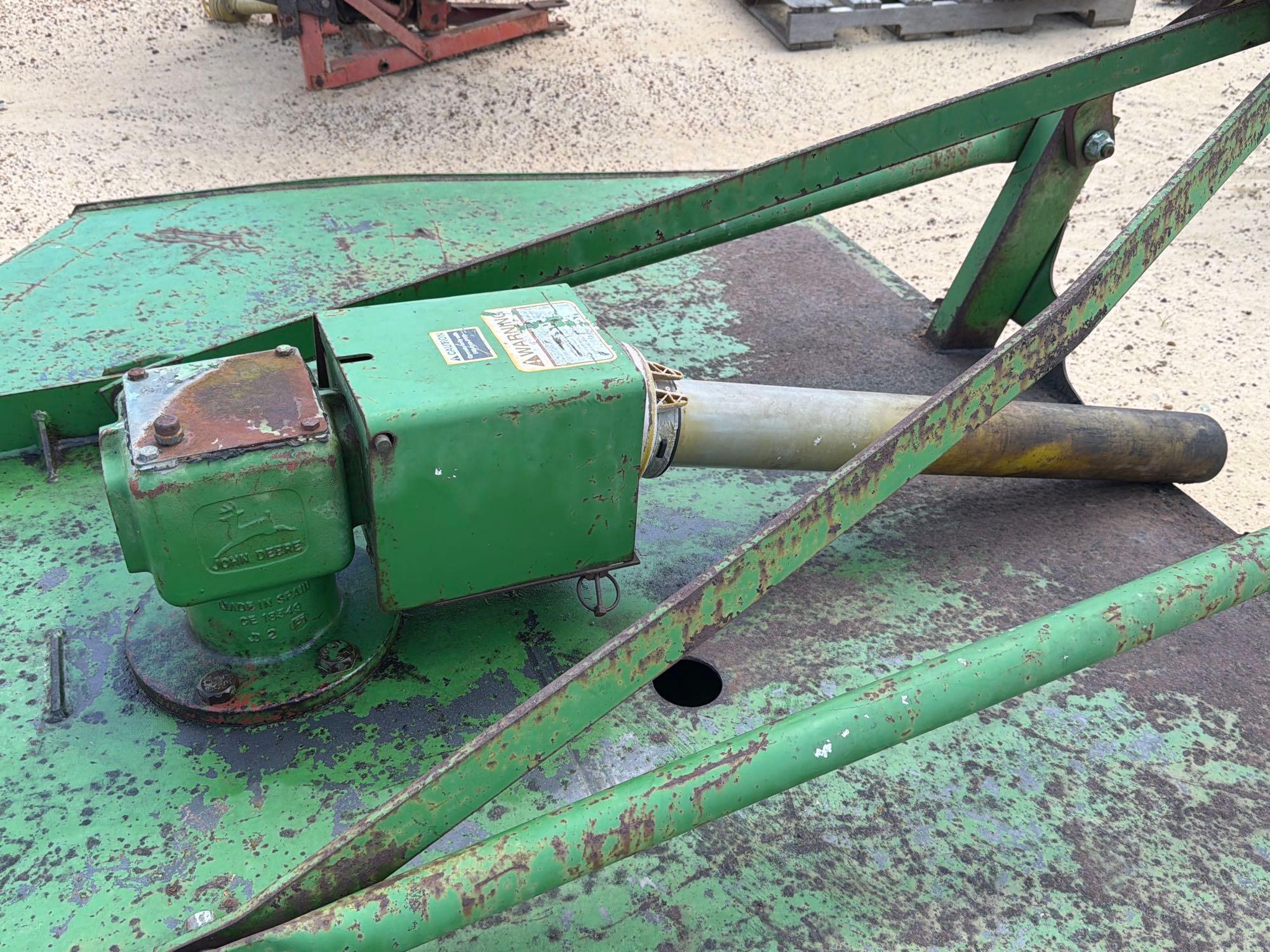 John Deere MX7