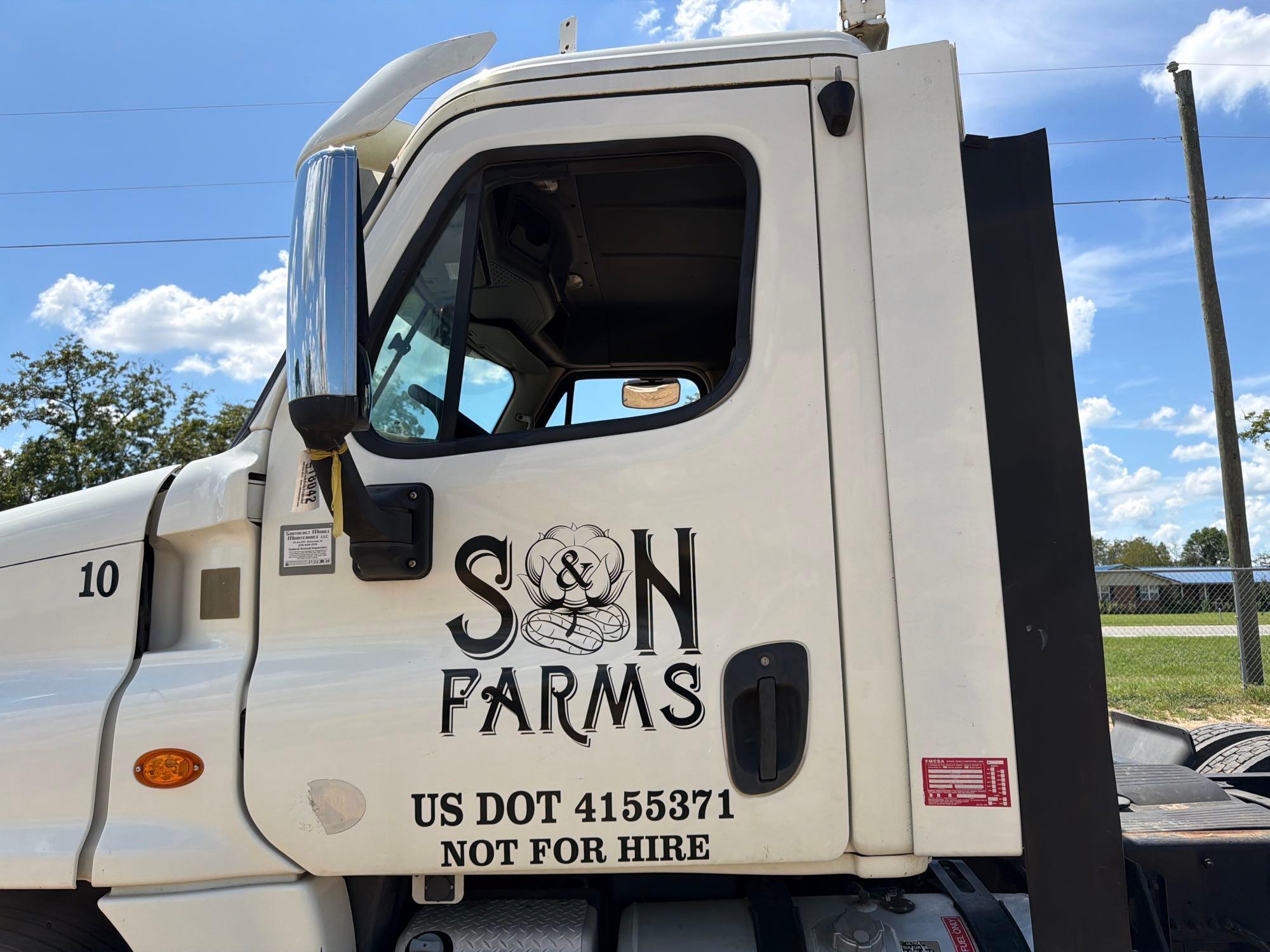 2016 Freightliner 125