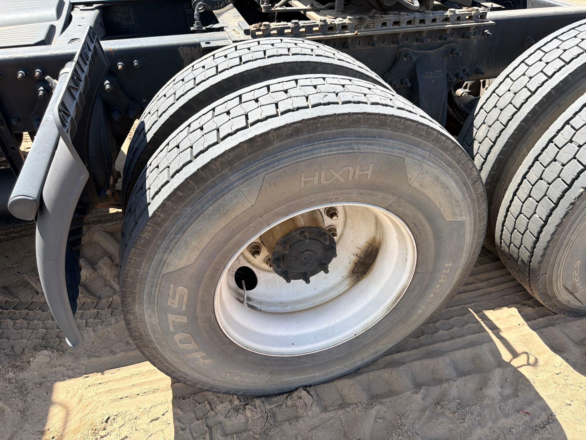 2016 Freightliner 125