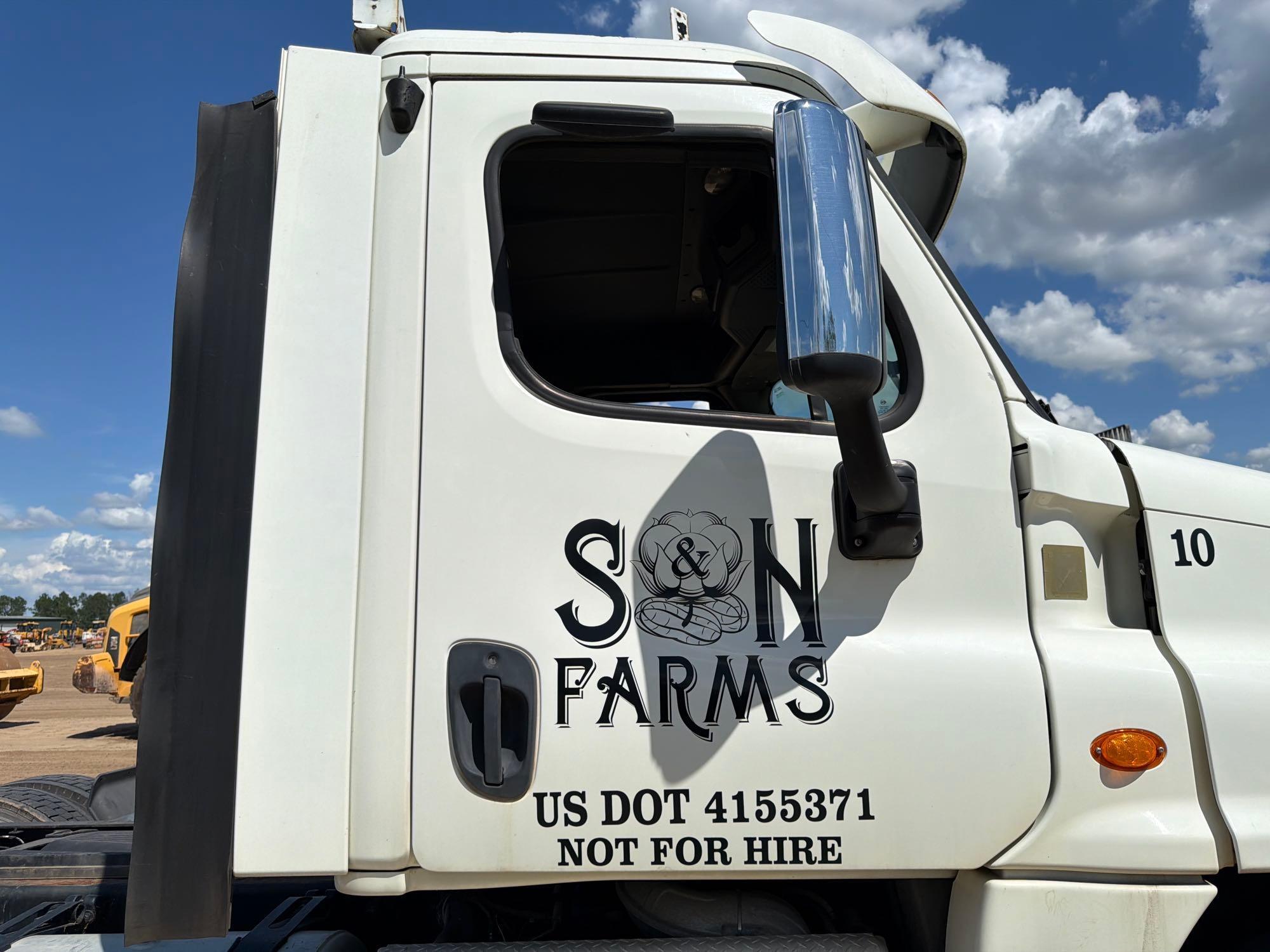 2016 Freightliner 125