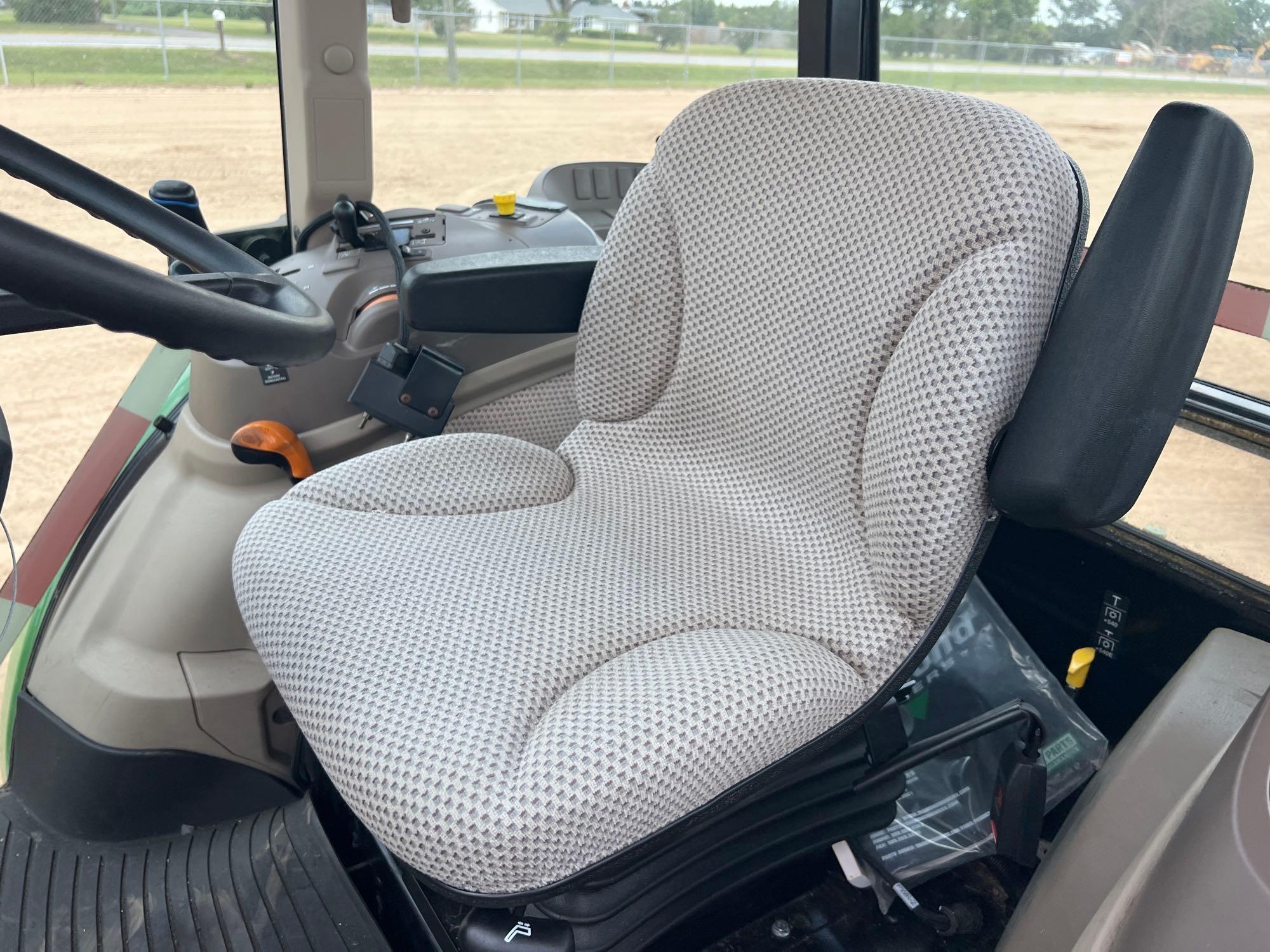 John Deere 5100E