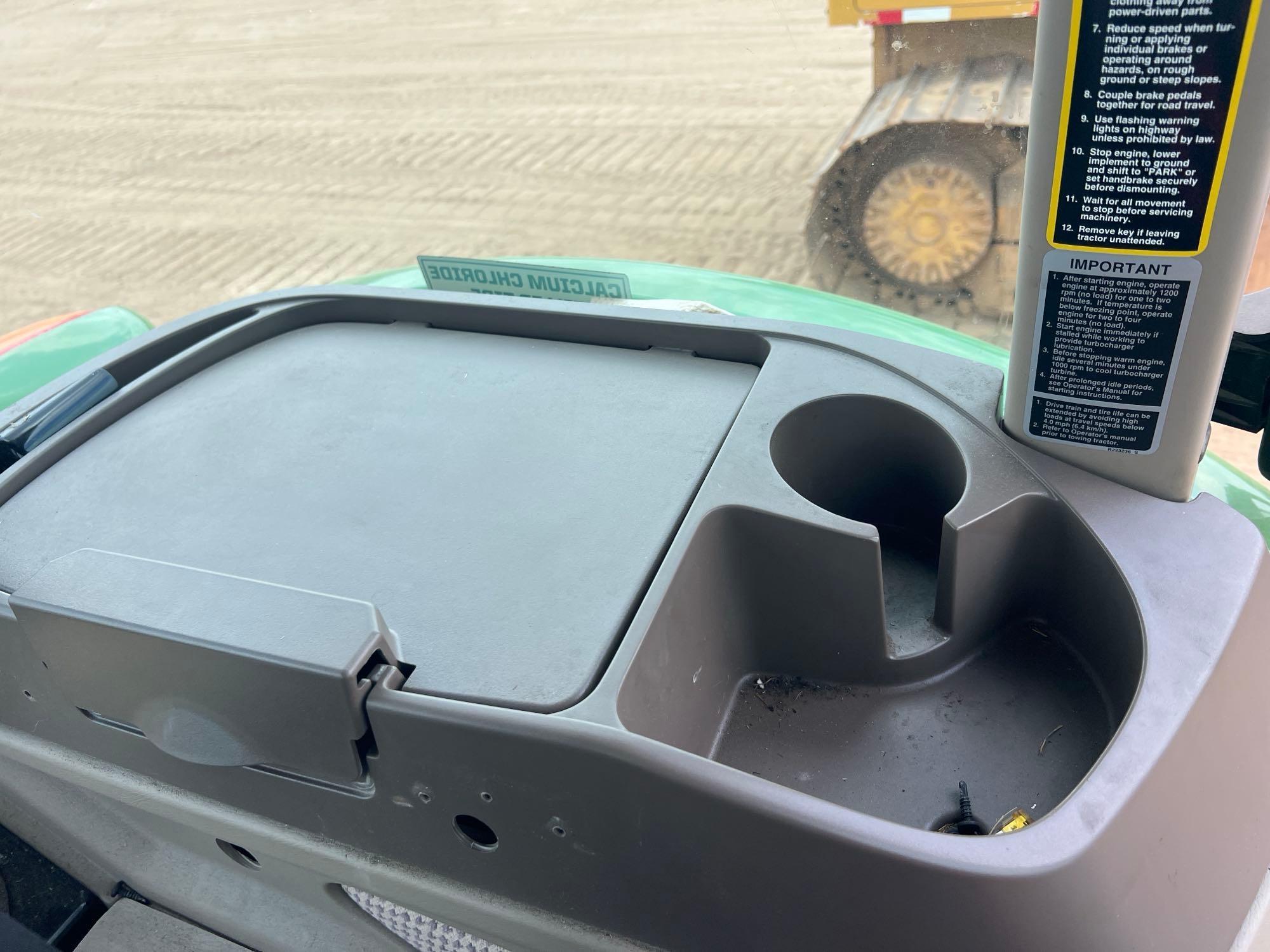 John Deere 5100E