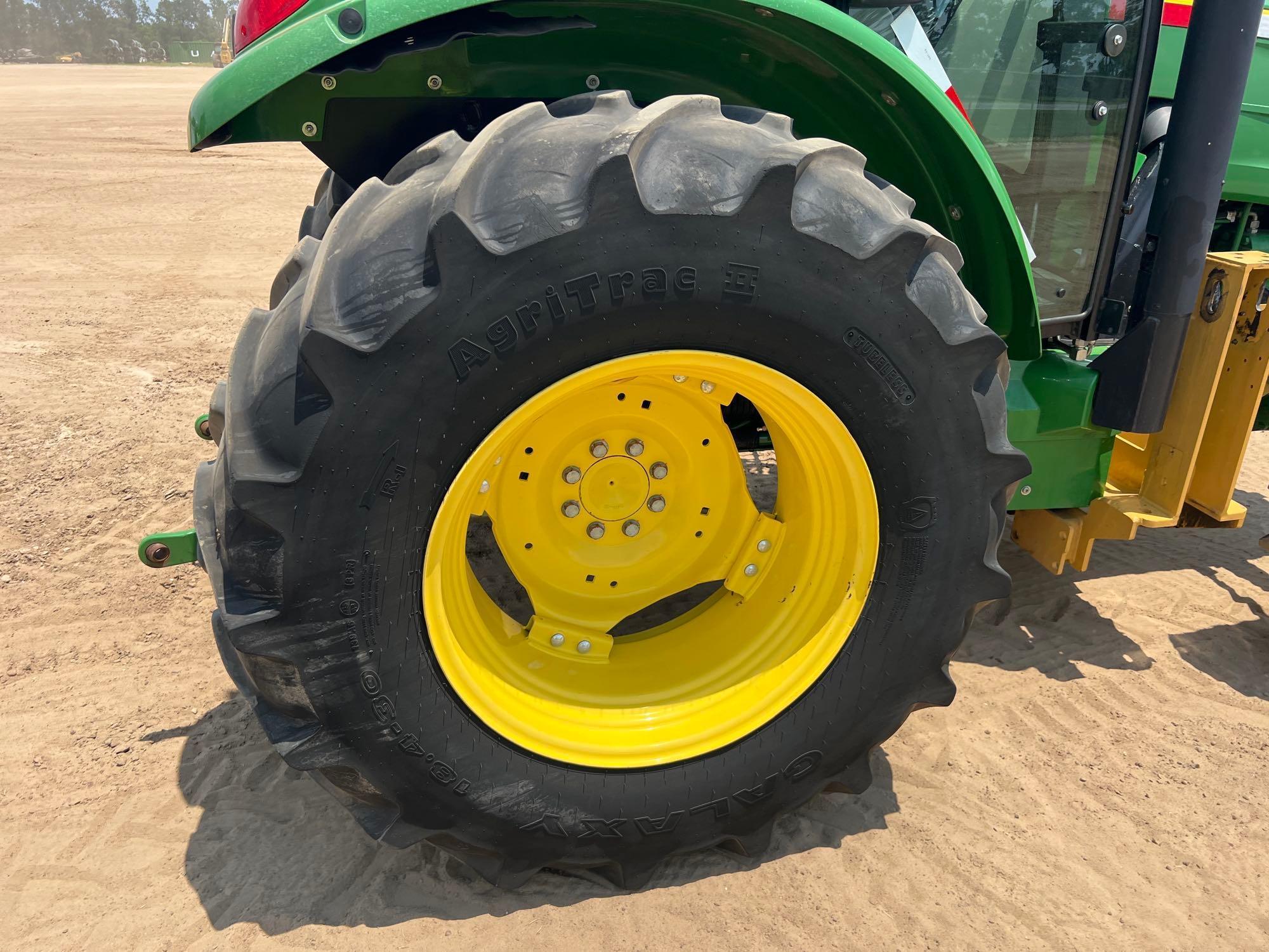 John Deere 5100E