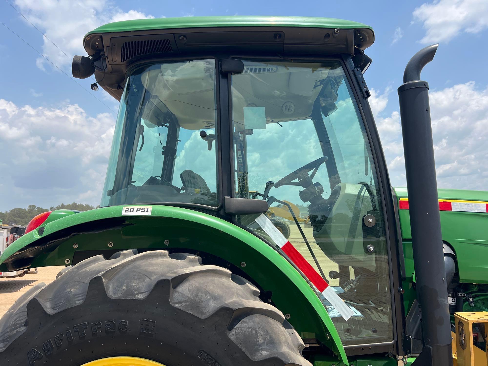 John Deere 5100E