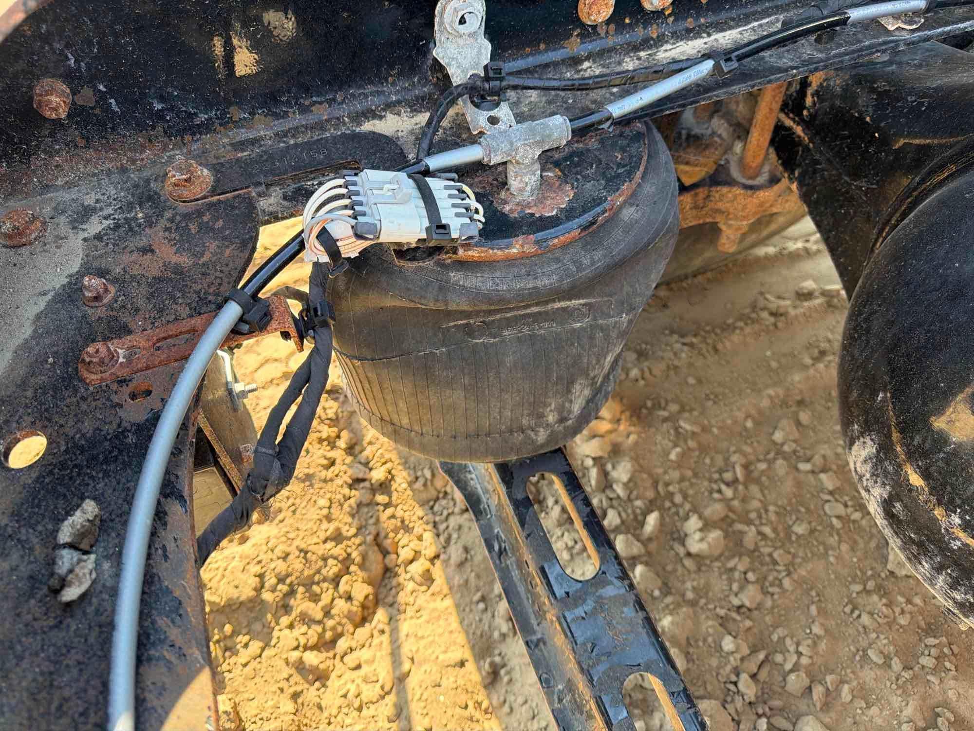 2018 Mack CXU613