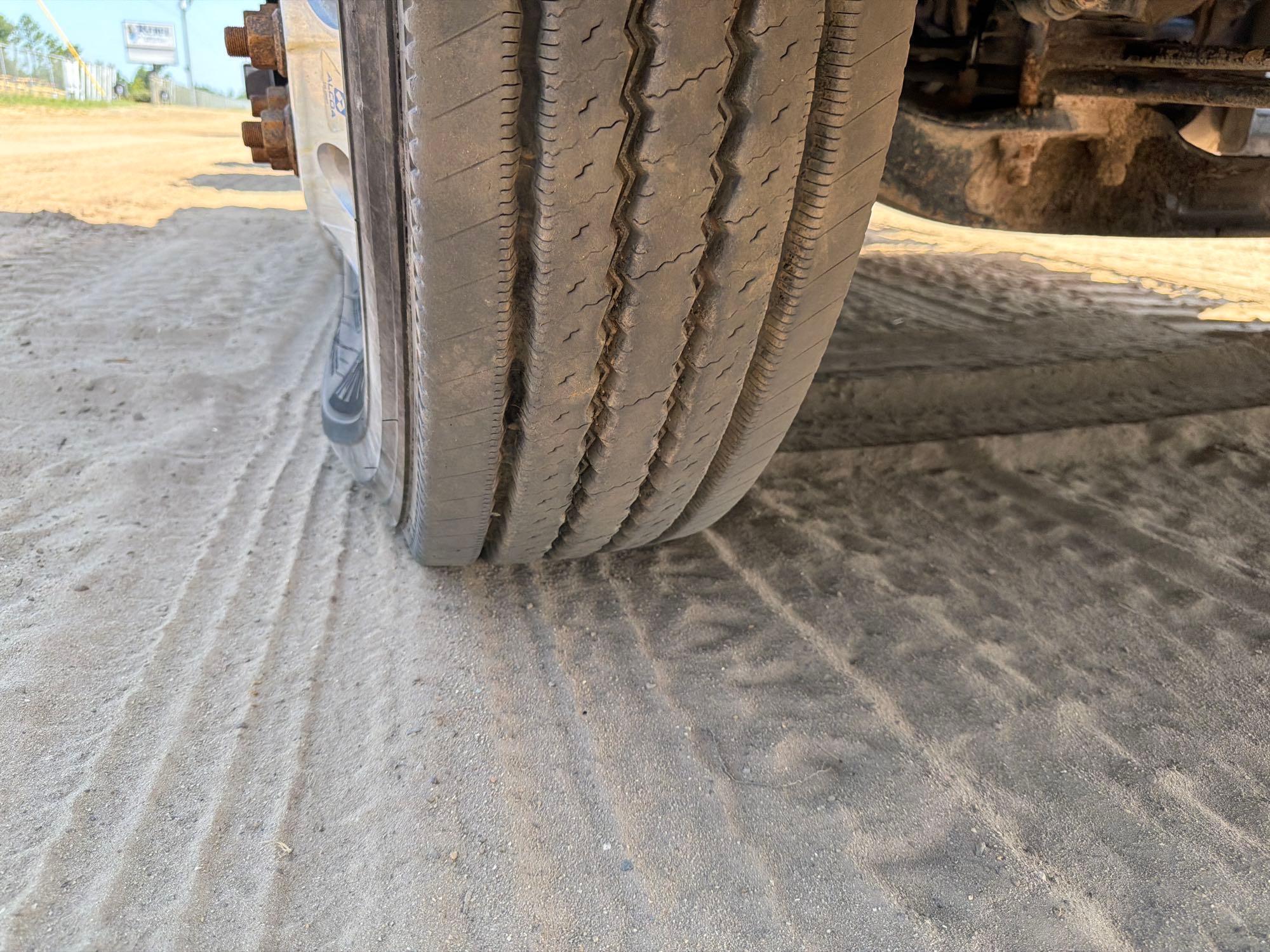 2018 Mack CXU613