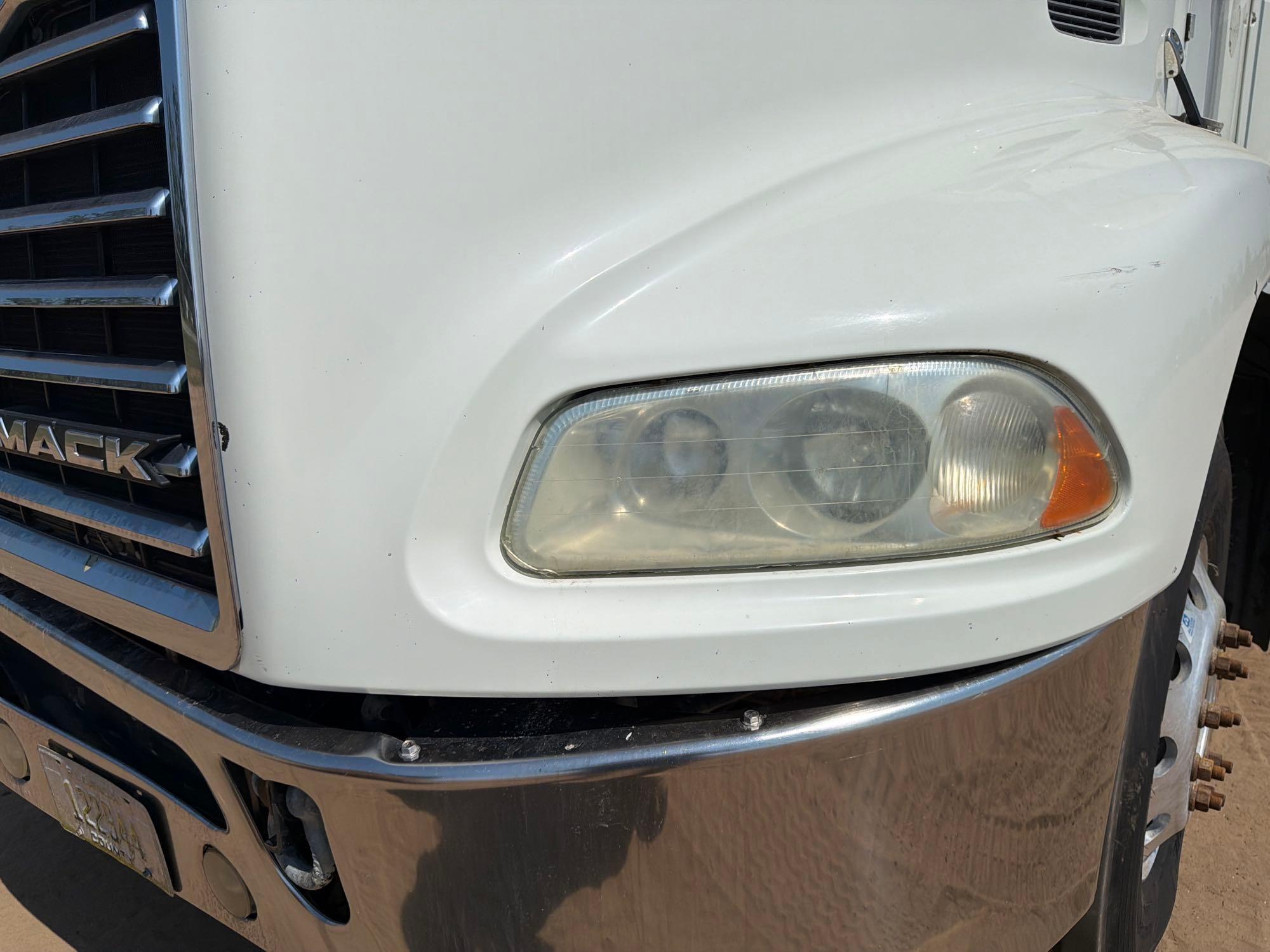 2018 Mack CXU613