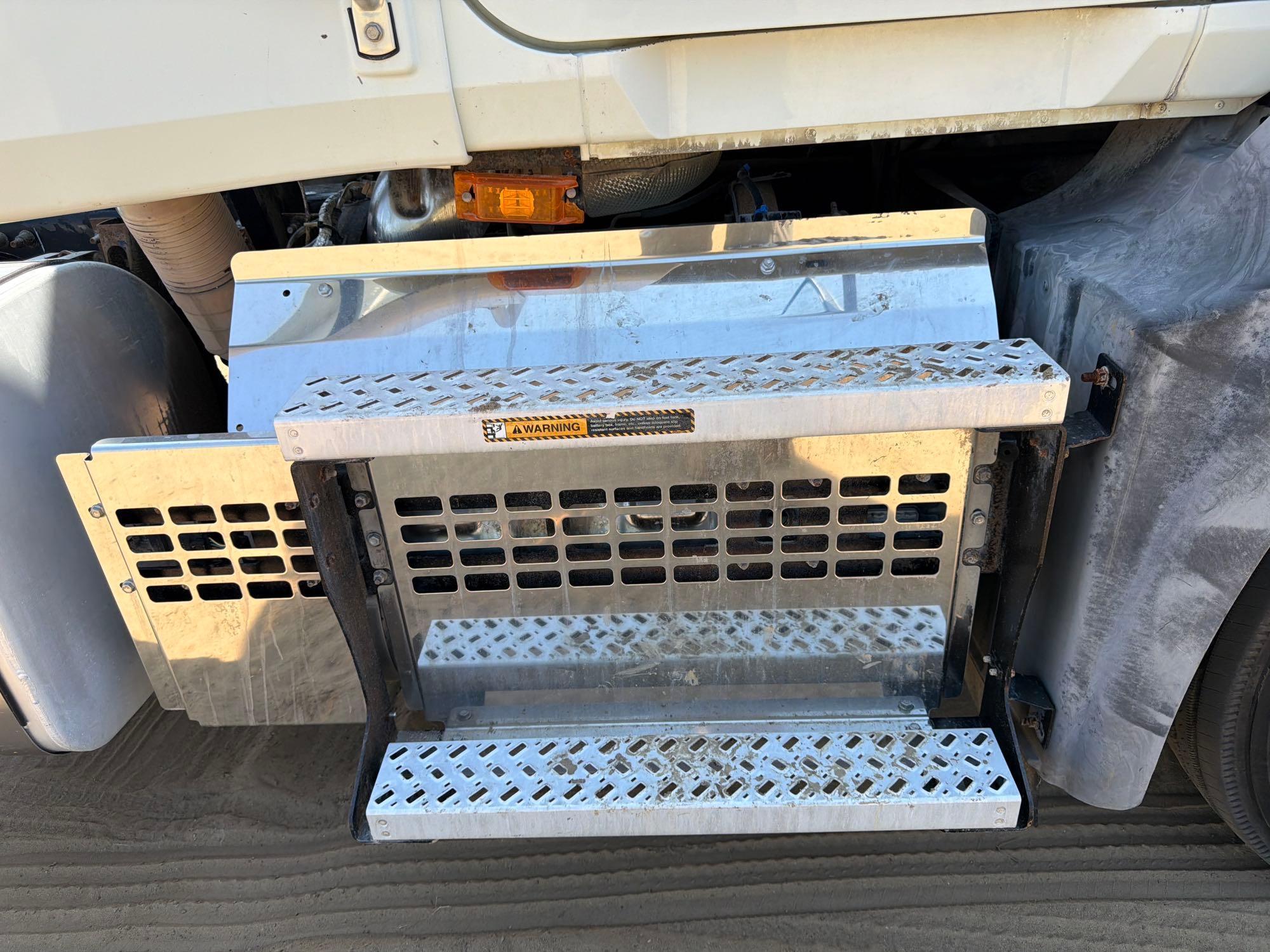 2018 Mack CXU613