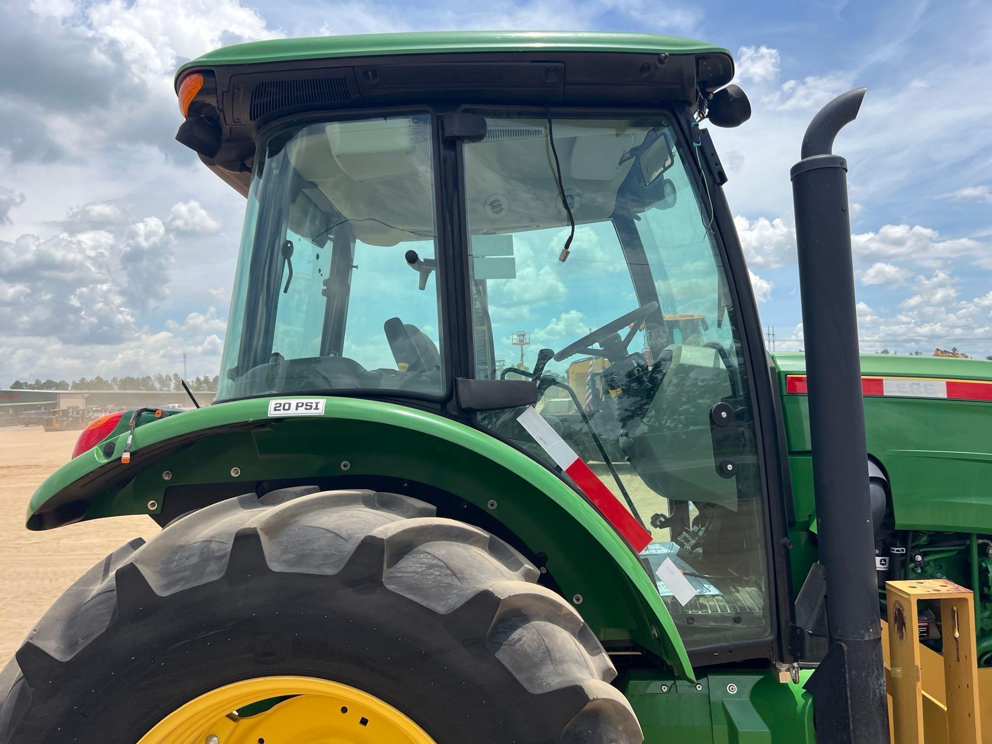 John Deere 5100E