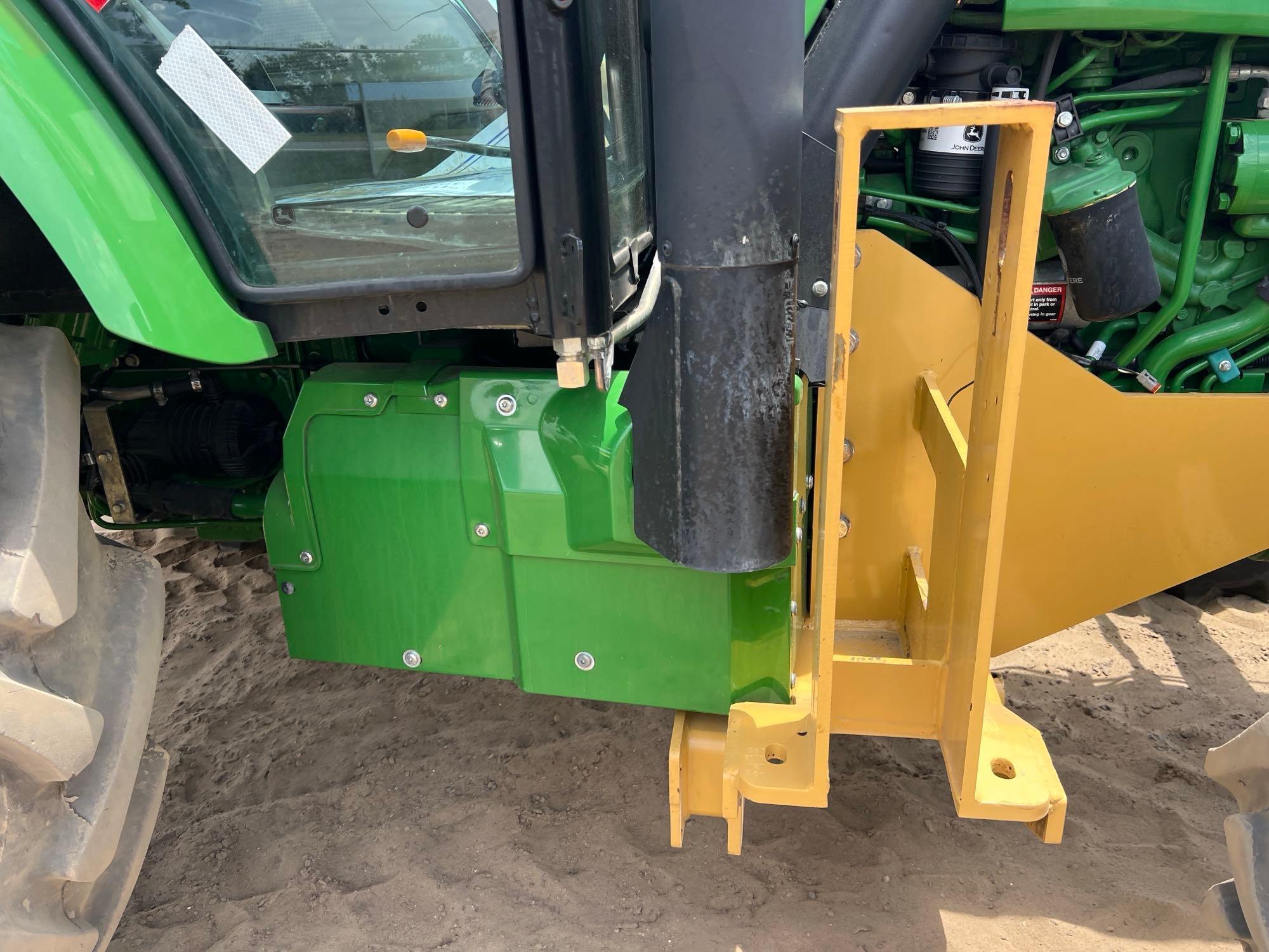 John Deere 5100E