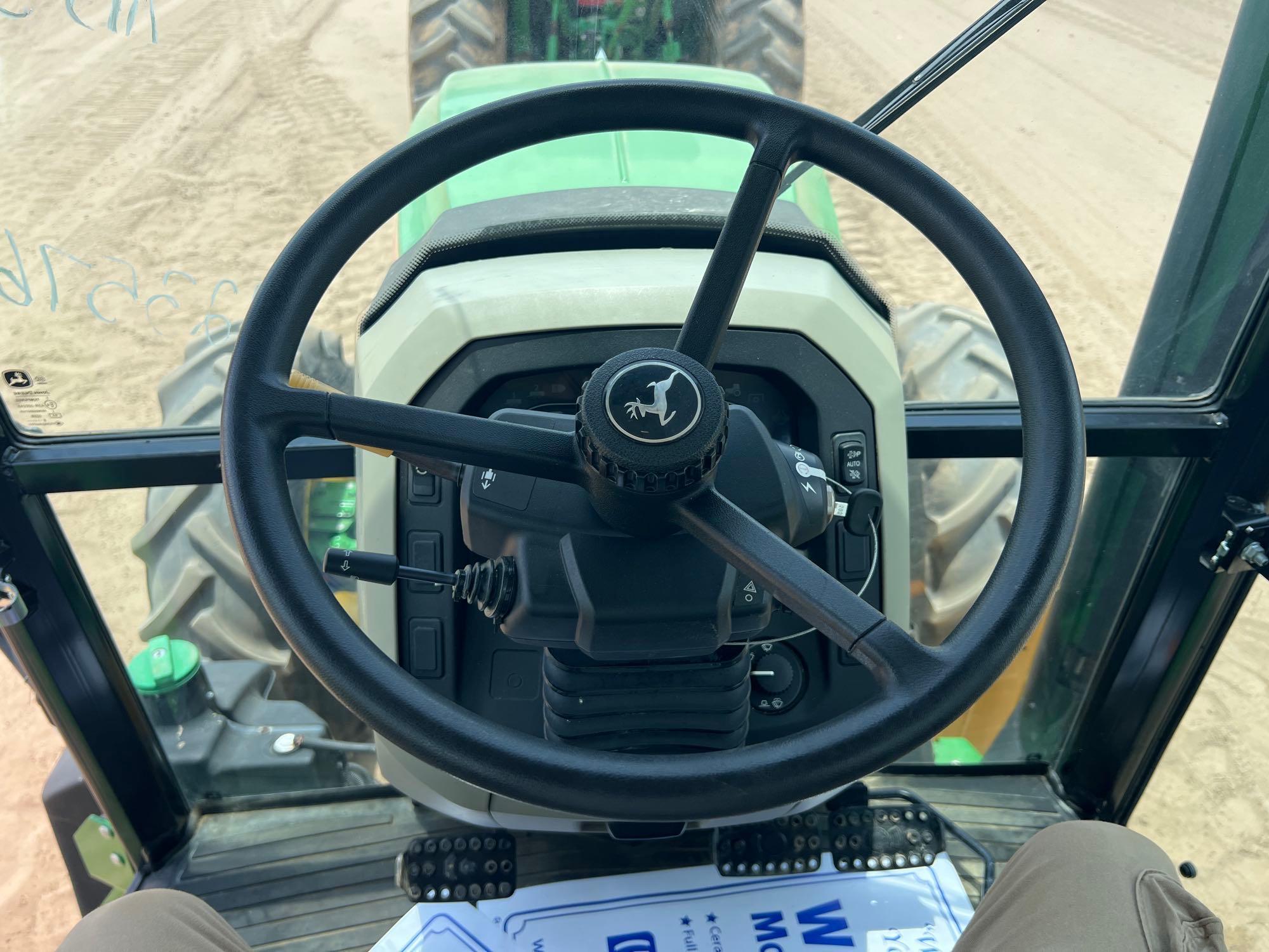 John Deere 5100E