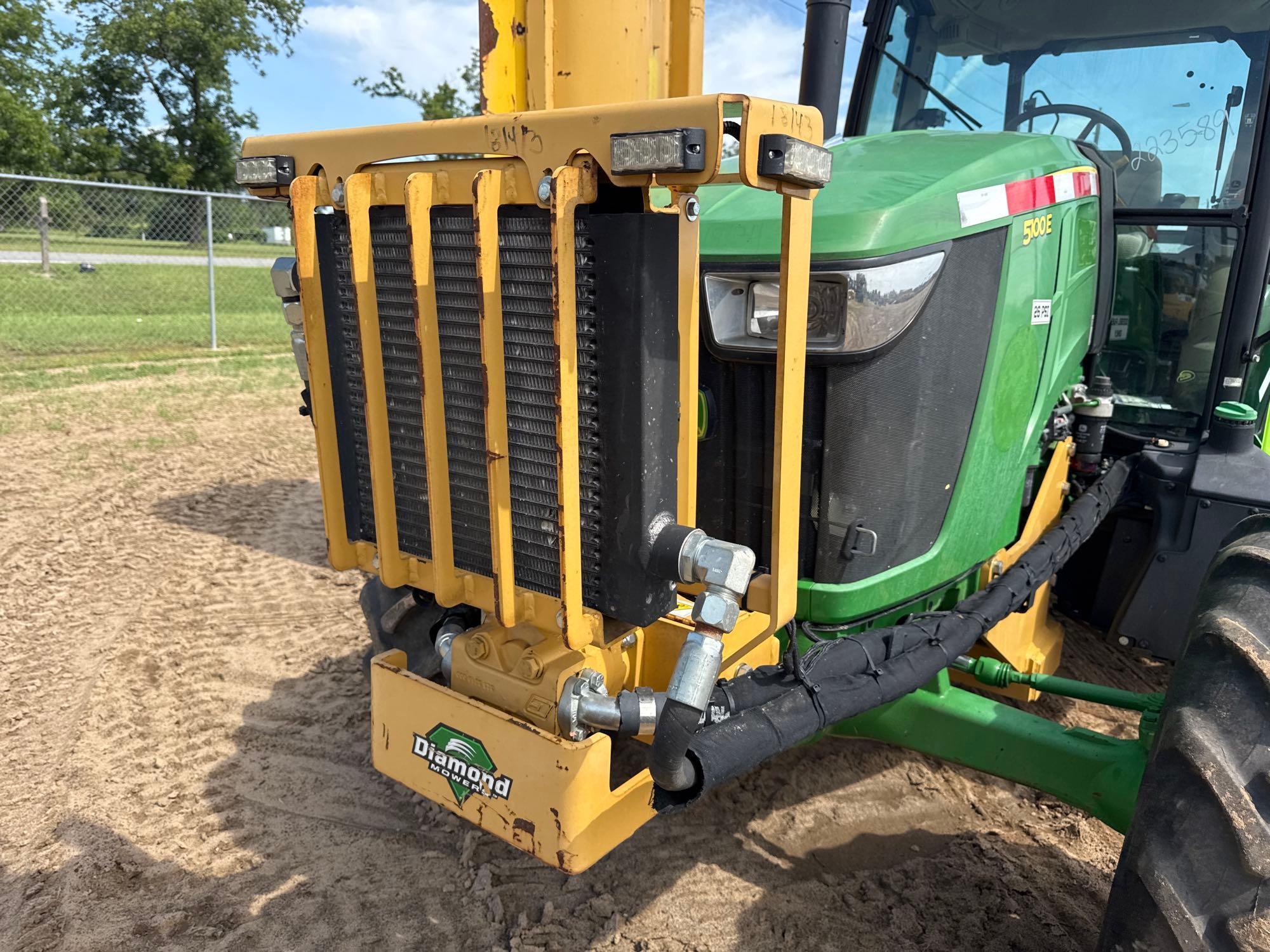 John Deere 5100E