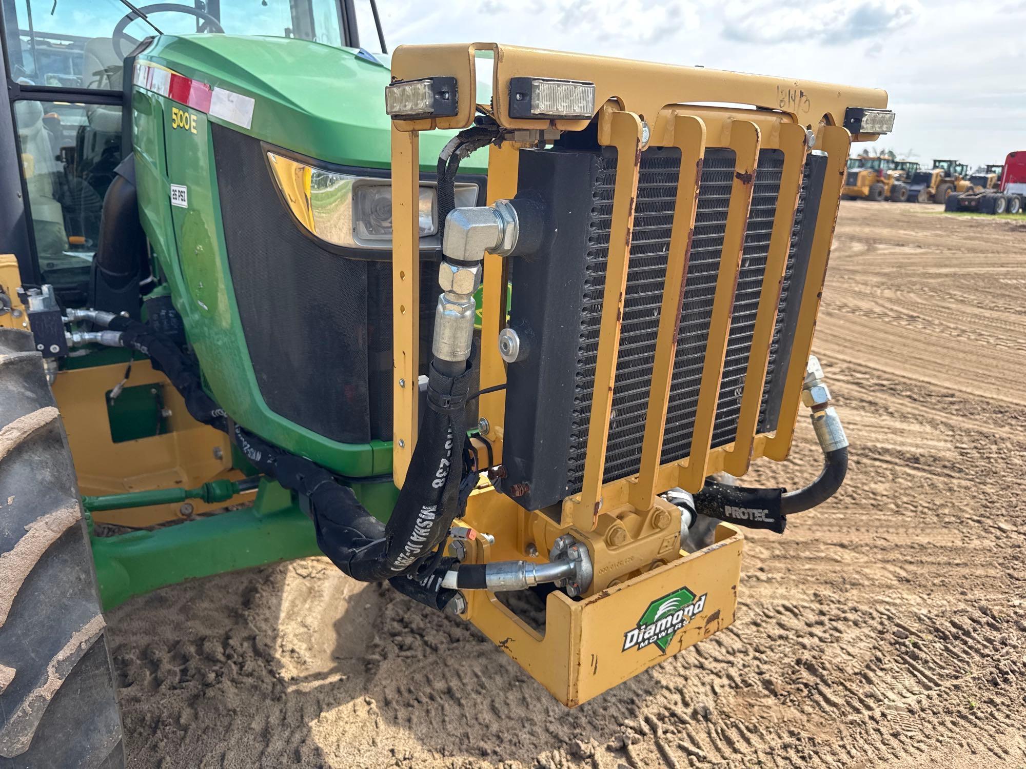 John Deere 5100E