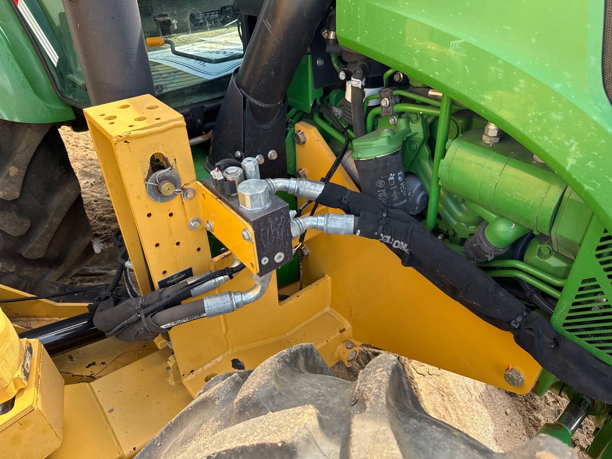 John Deere 5100E
