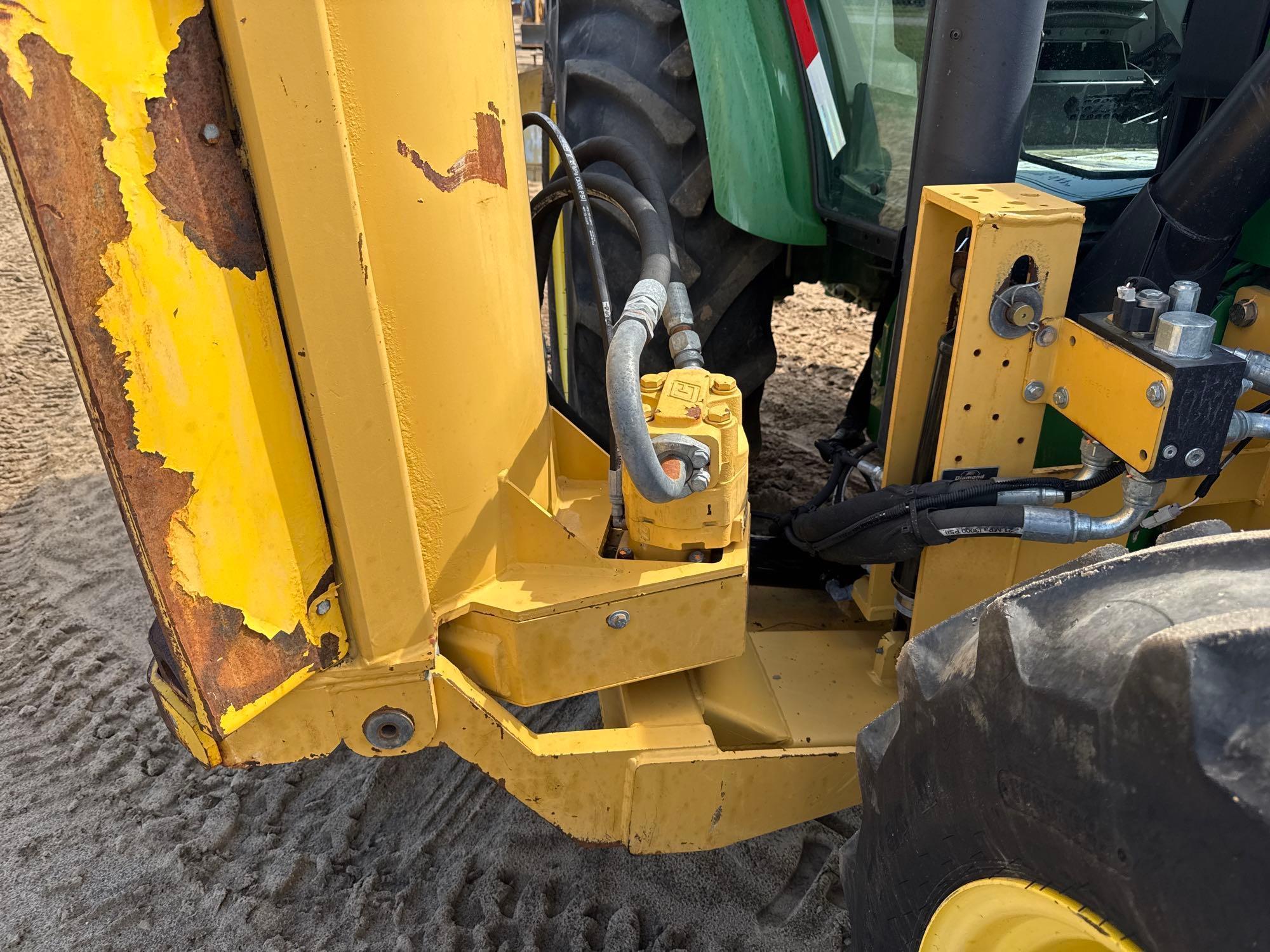 John Deere 5100E