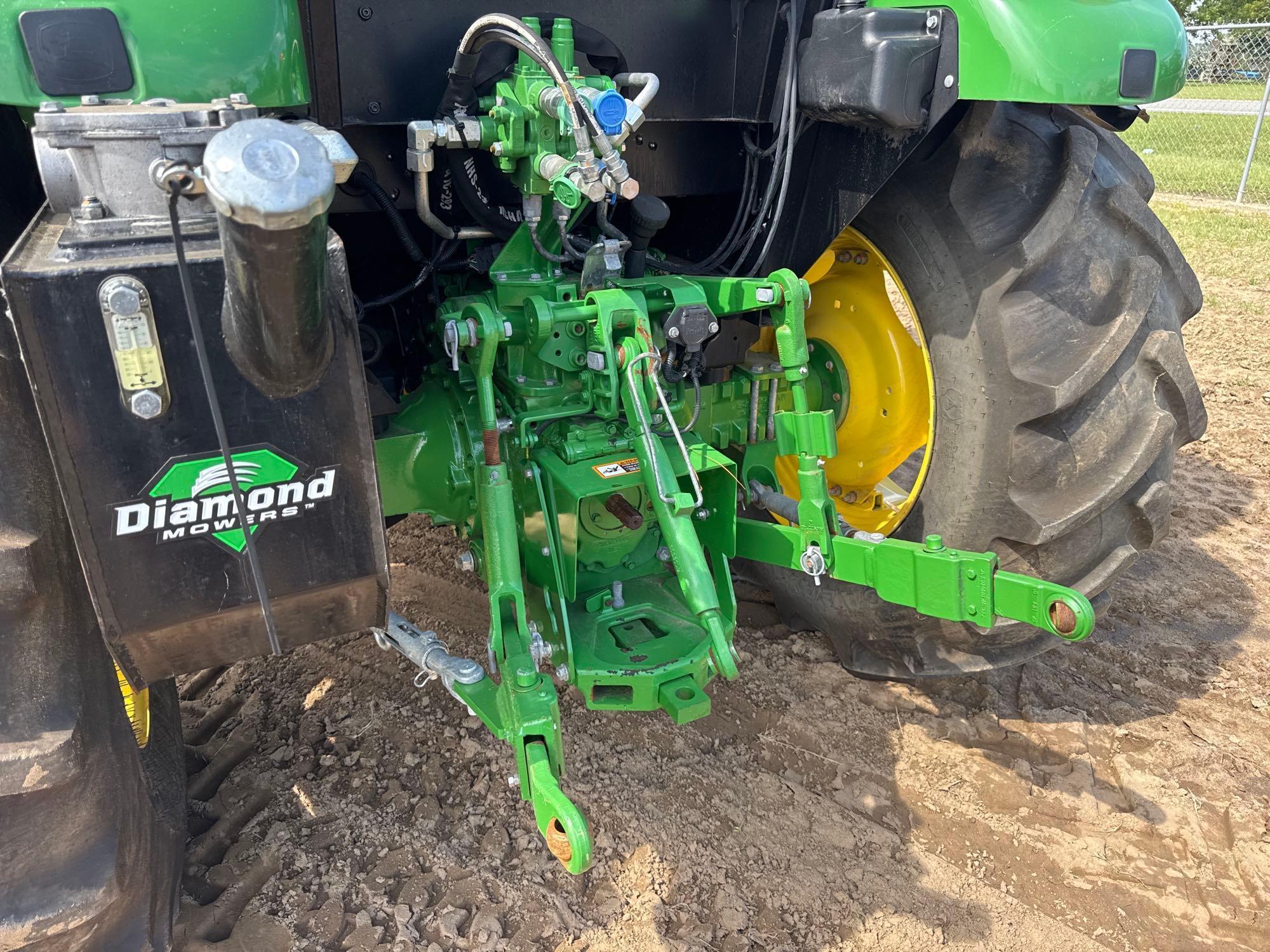 John Deere 5100E