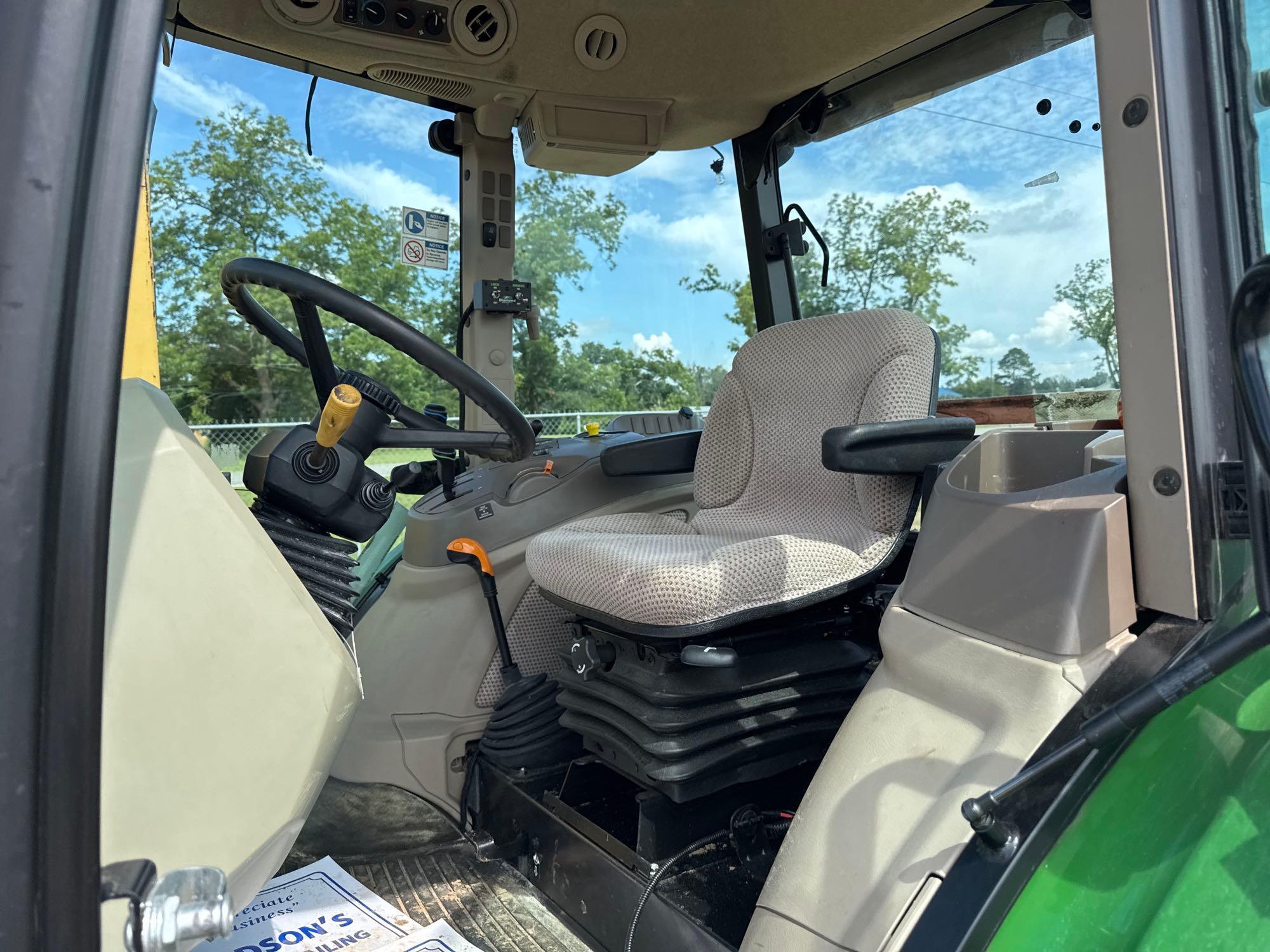 John Deere 5100E
