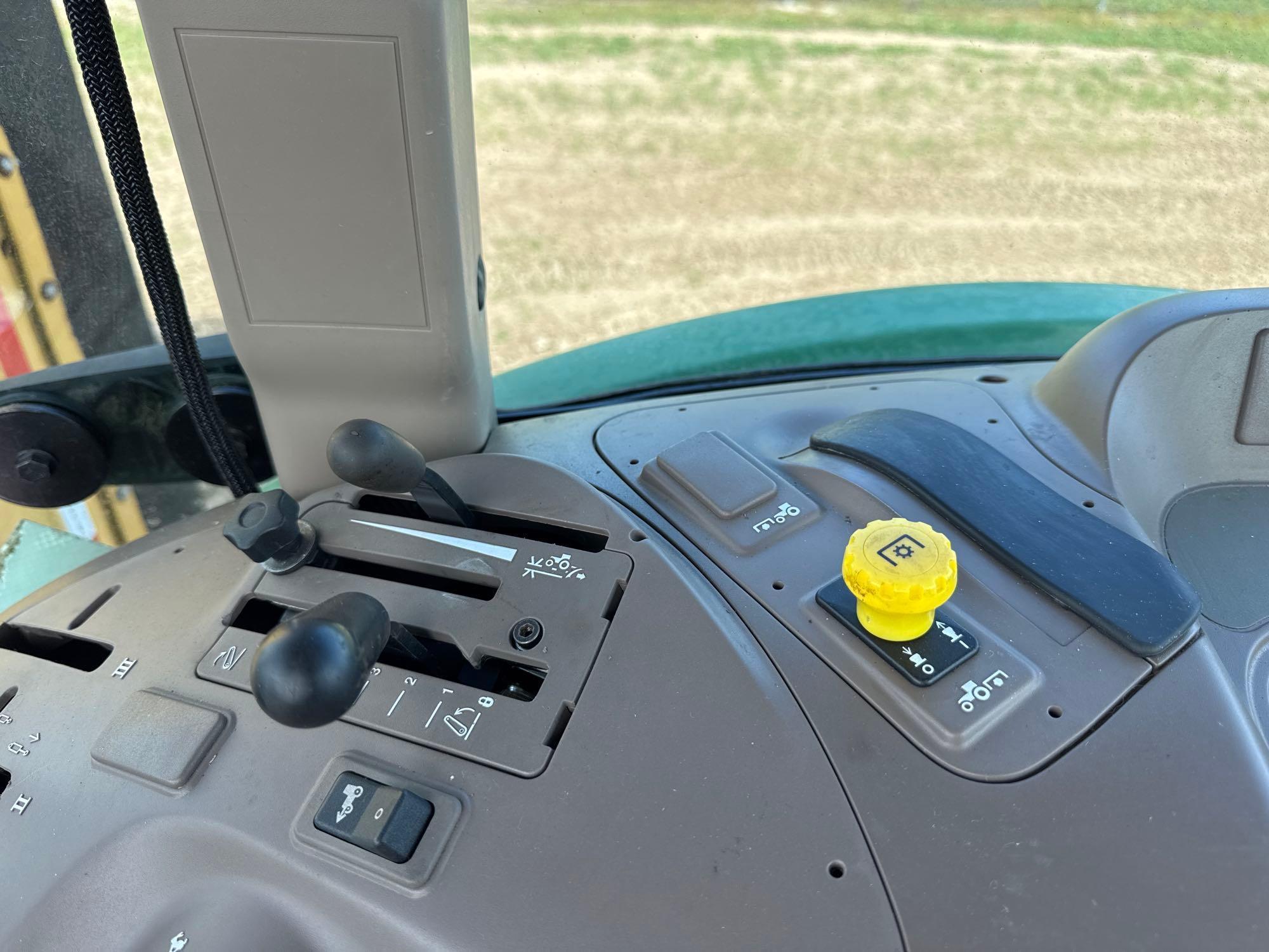 John Deere 5100E
