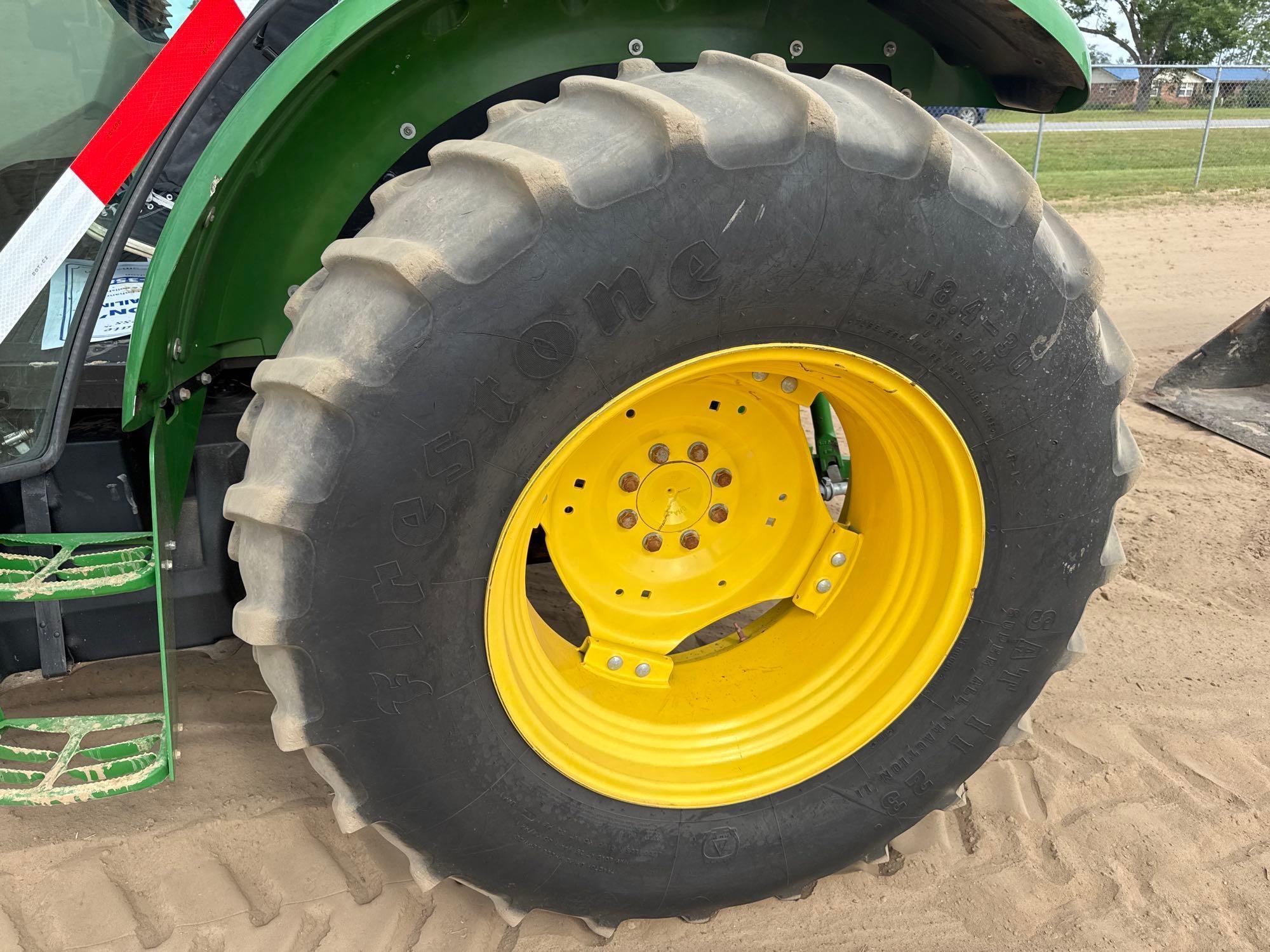 John Deere 5100E