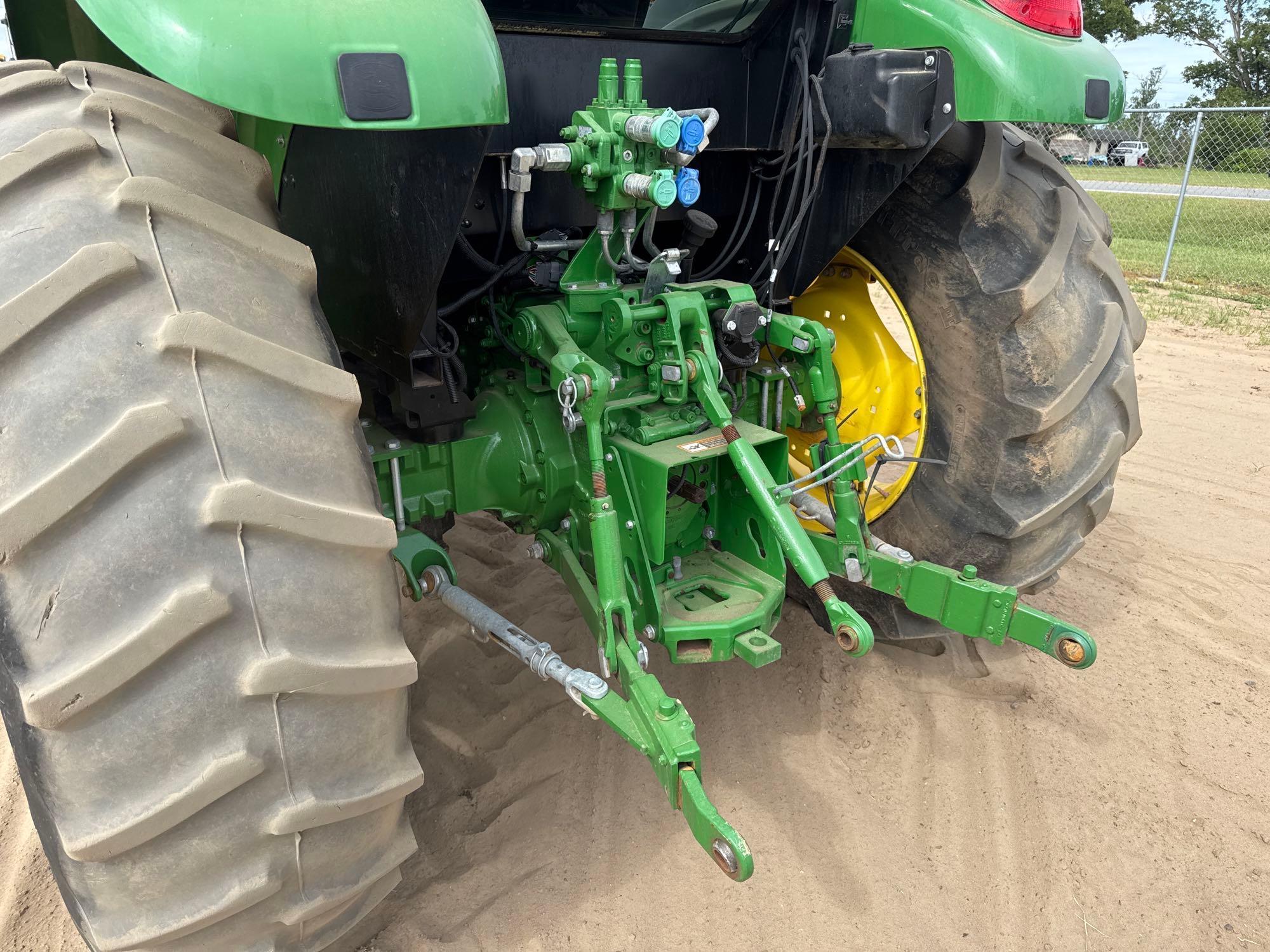 John Deere 5100E