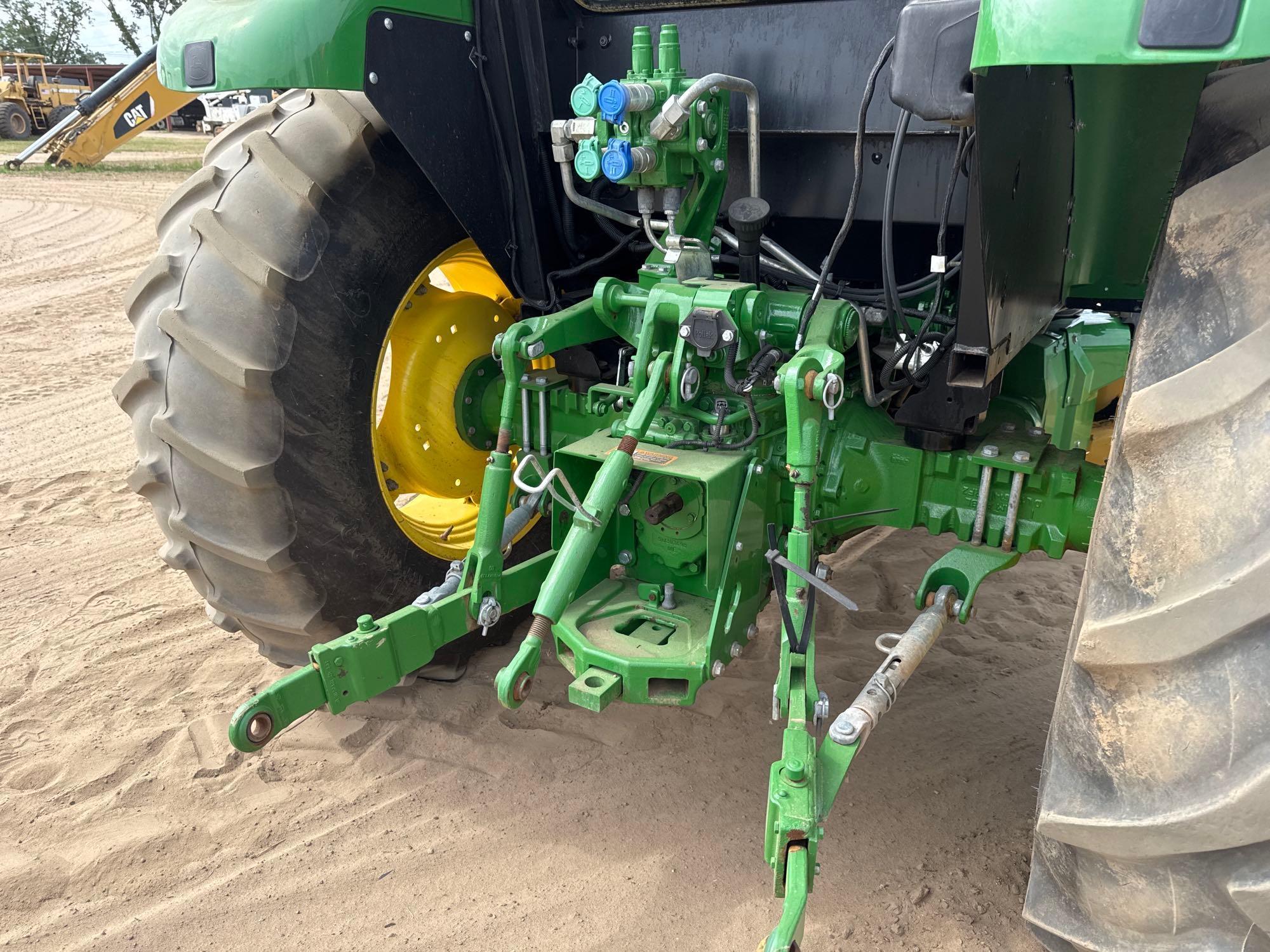 John Deere 5100E